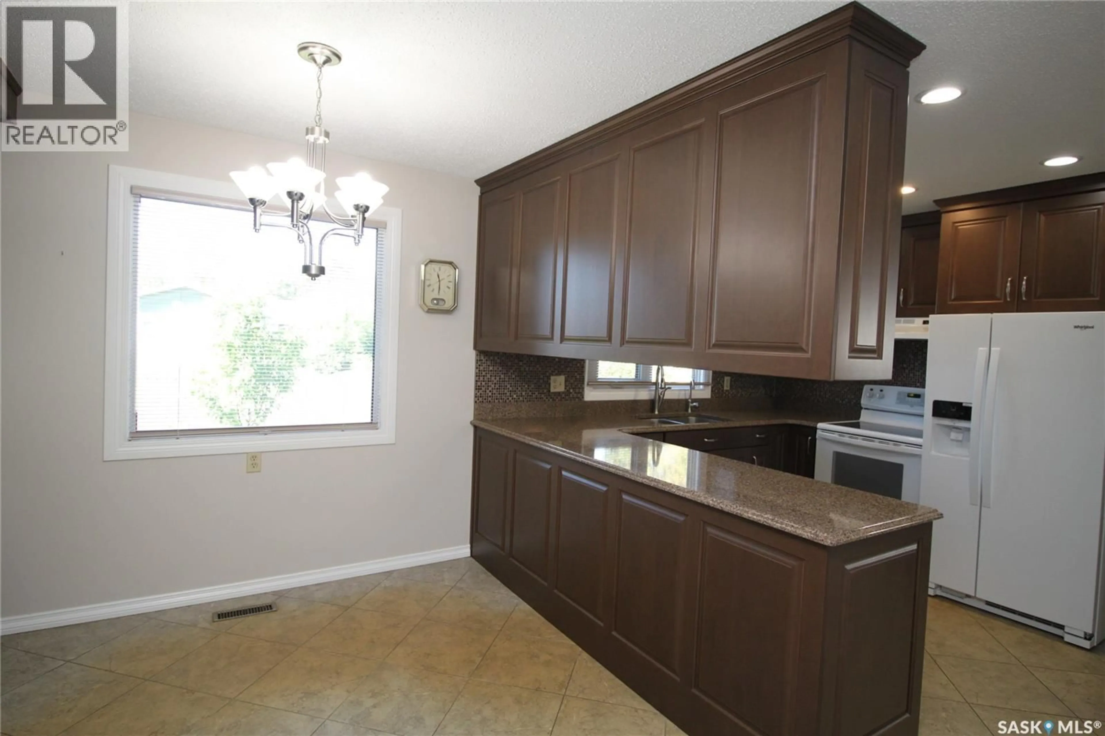 Standard kitchen, ceramic/tile floor for 230 AULD CRESCENT, Saskatoon Saskatchewan S7H4W9