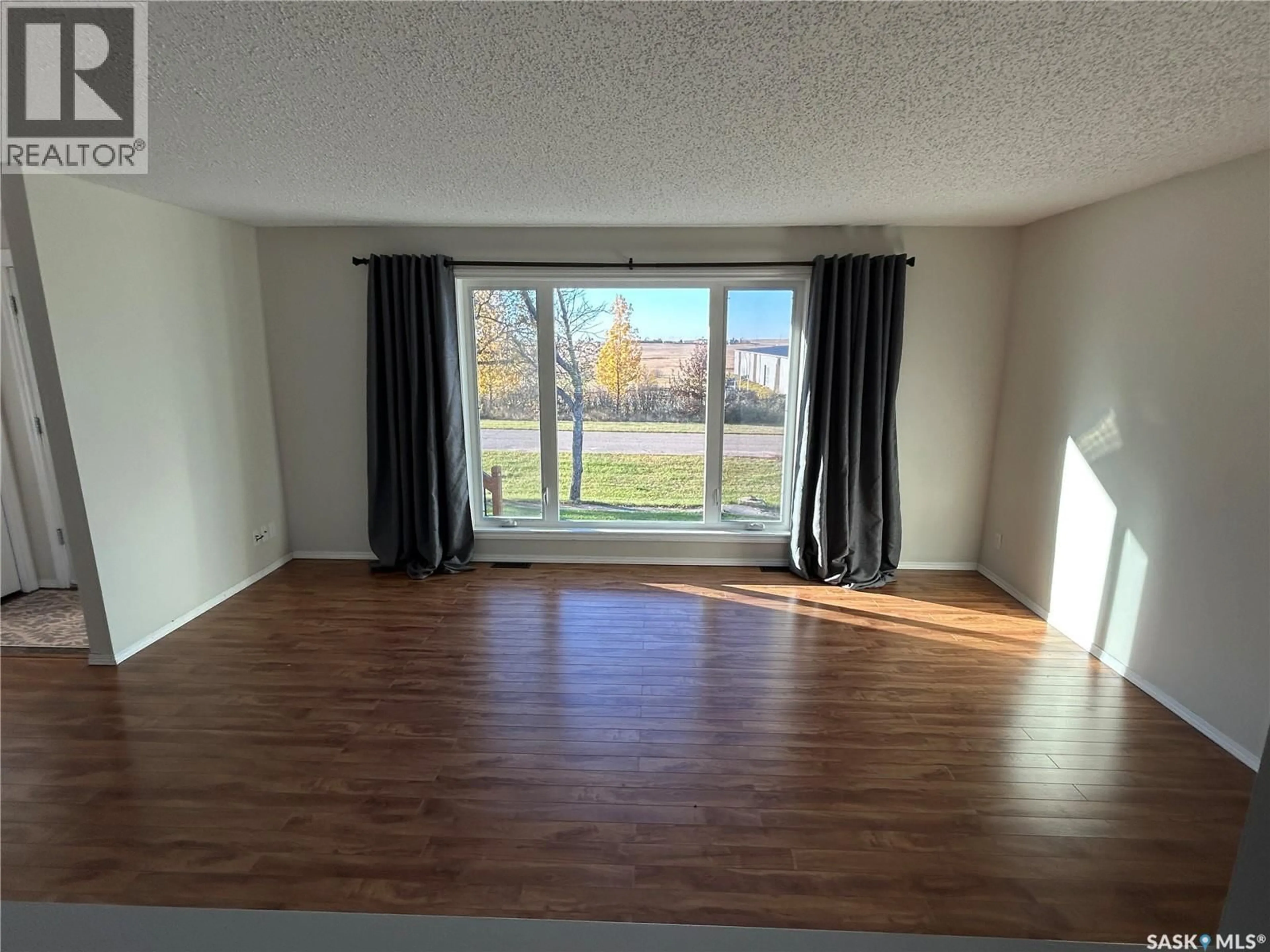 A pic of a room for 394 STANDARD STREET, Pennant Saskatchewan S0N1X0