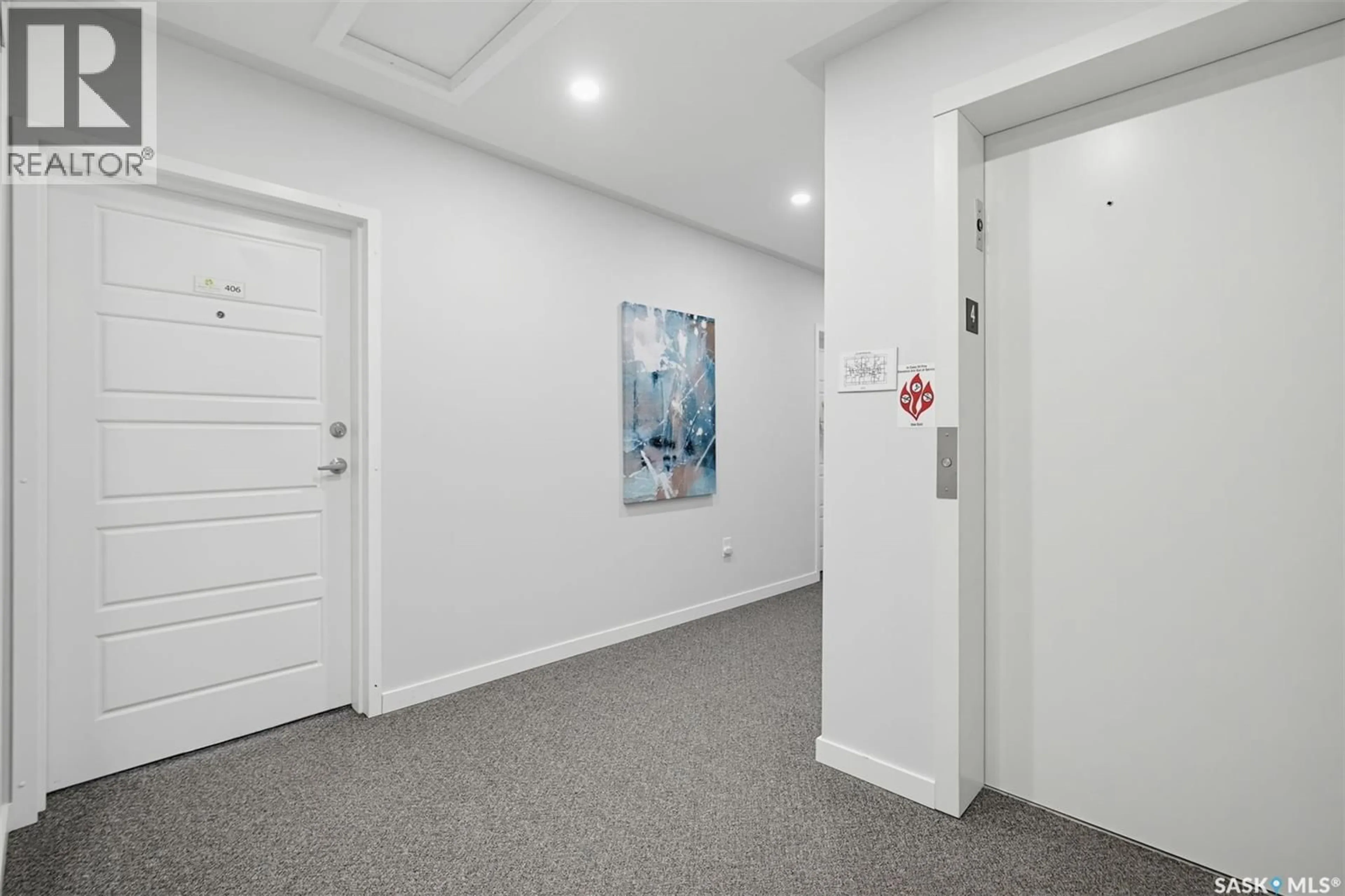 Indoor foyer for 131 - 406 BEAUDRY CRESCENT, Martensville Saskatchewan S0K2T1