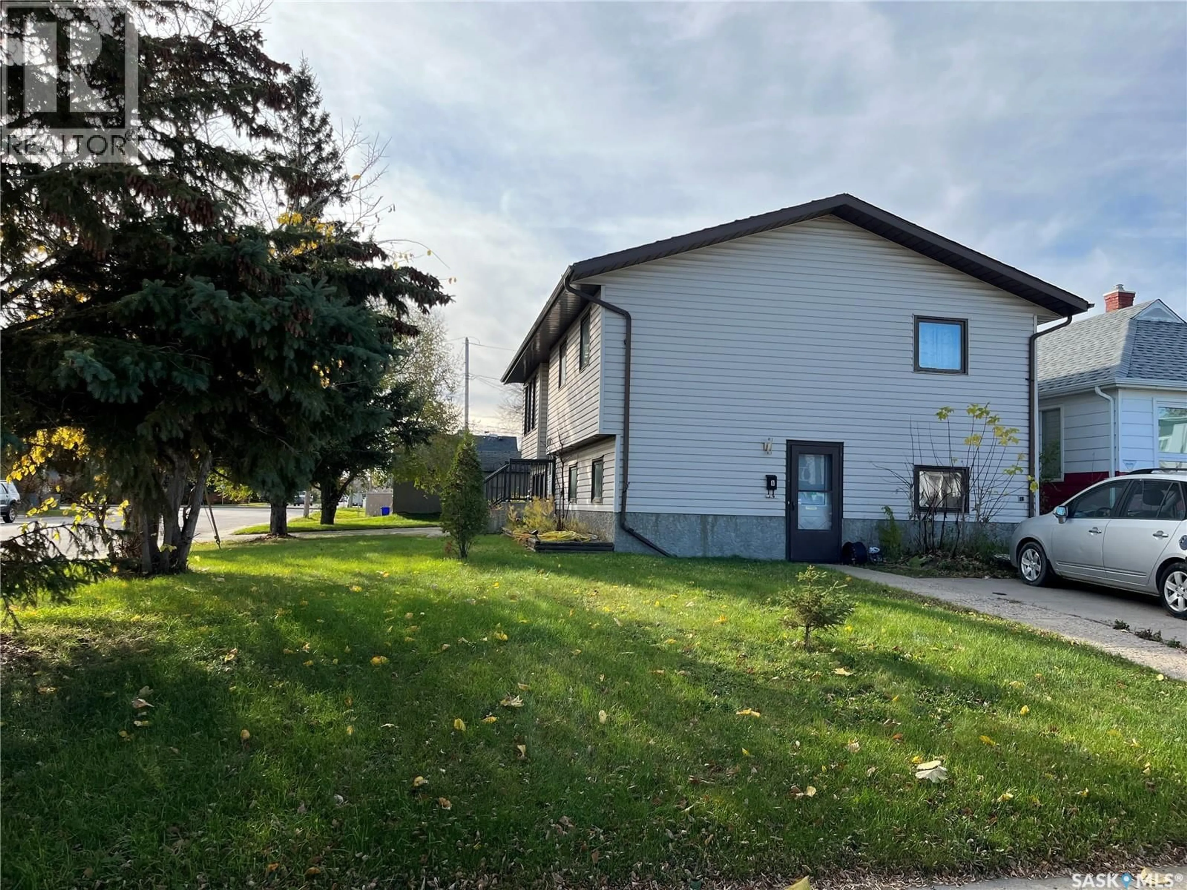 A pic from outside/outdoor area/front of a property/back of a property/a pic from drone, building for 2701 1ST AVENUE, Prince Albert Saskatchewan S6V5E6