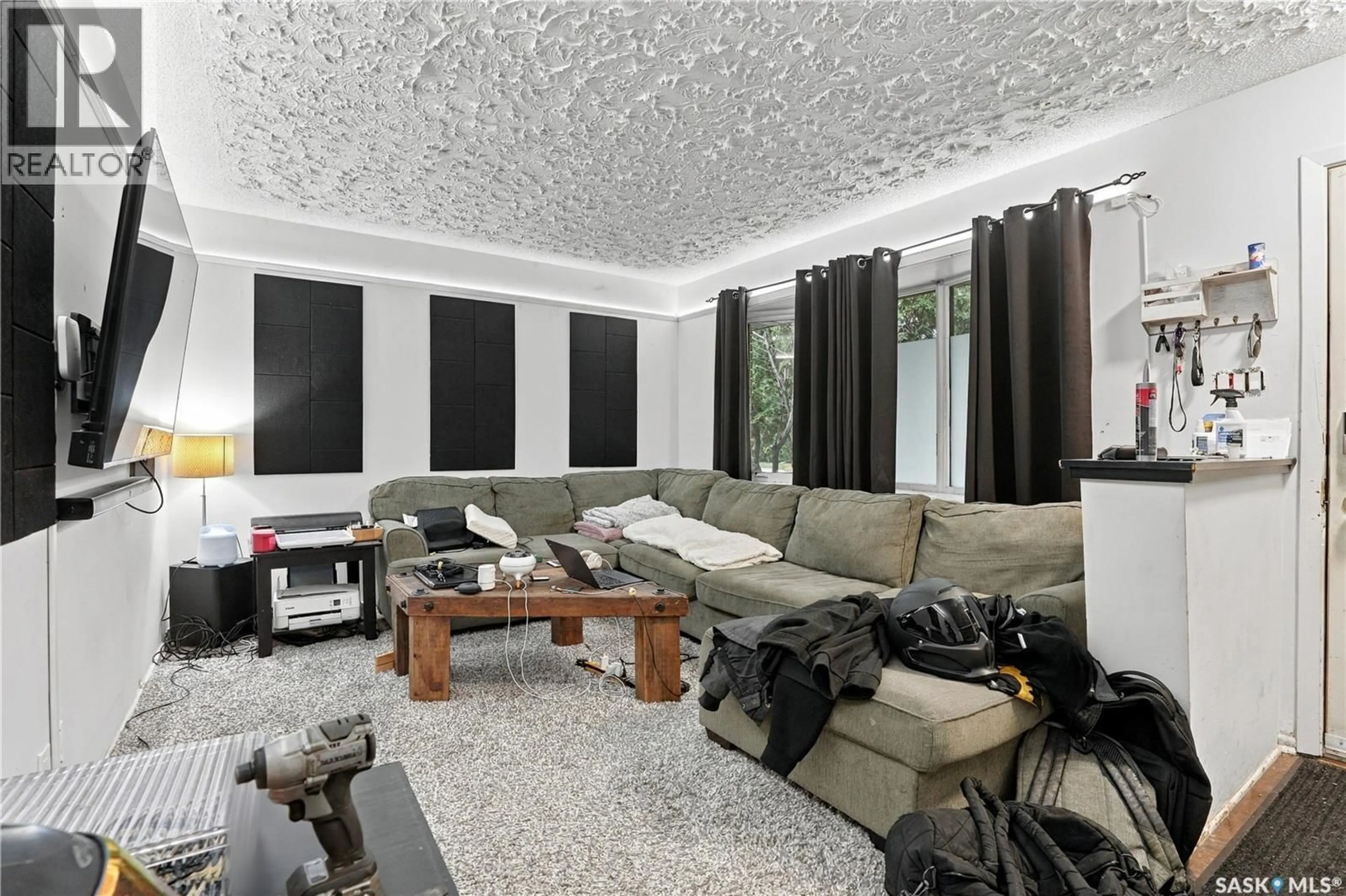 Home theater for 2325 WIGGINS AVENUE, Saskatoon Saskatchewan S7J1W8