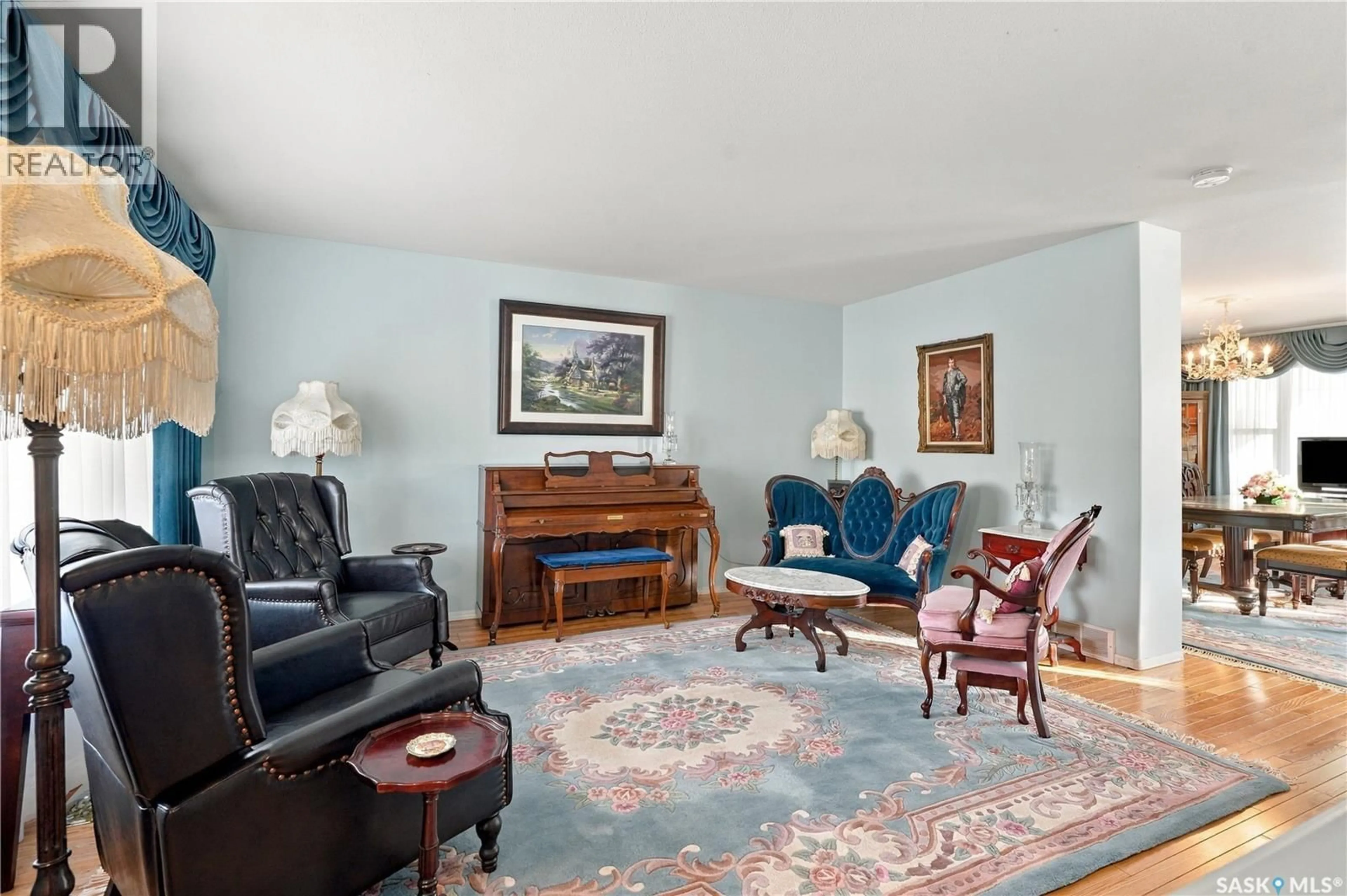 Living room with furniture, unknown for 163 BLAKENEY CRESCENT, Saskatoon Saskatchewan S7L7N5