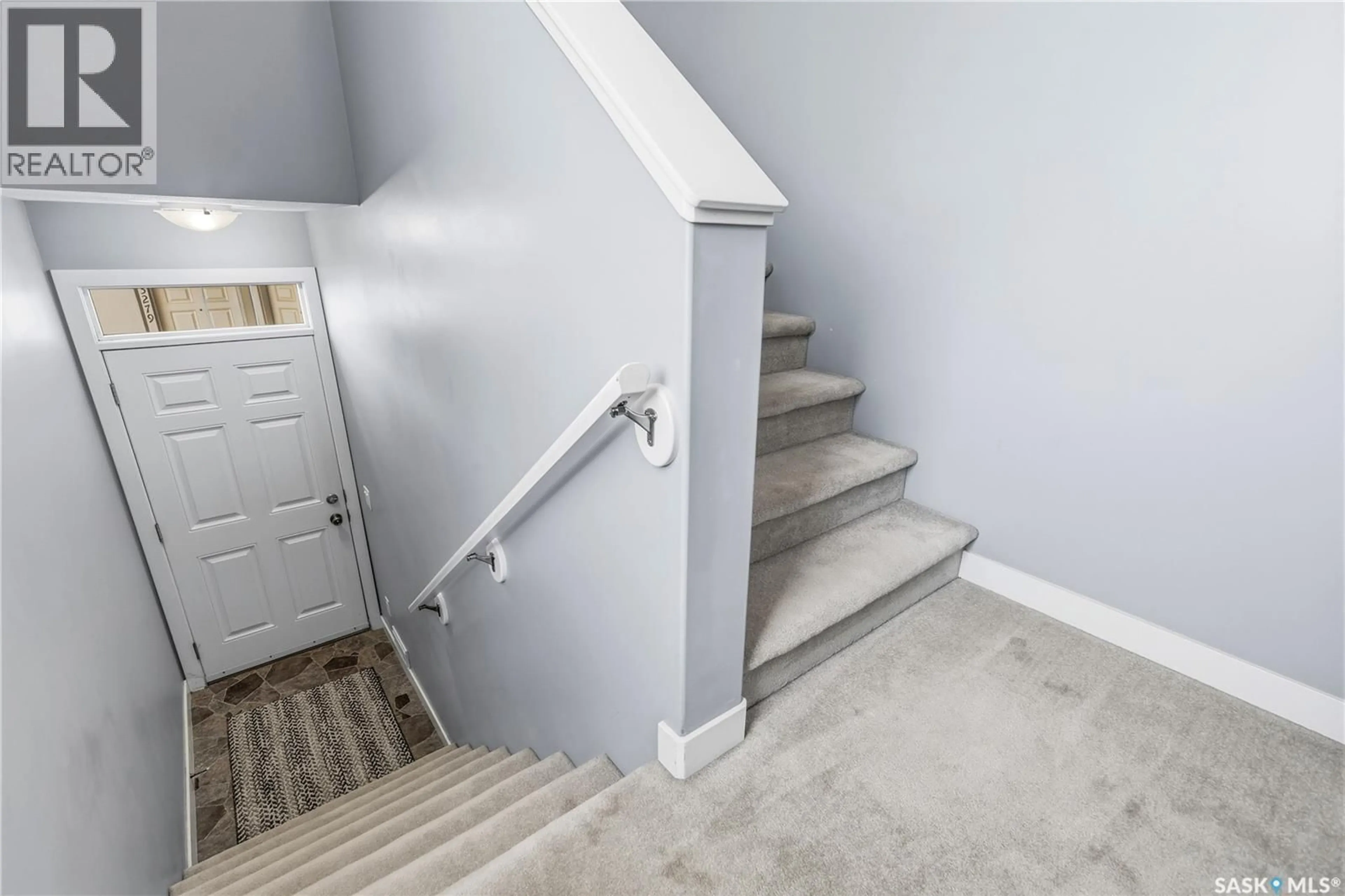 Stairs for 3275 GREEN BANK ROAD, Regina Saskatchewan S4V1P4