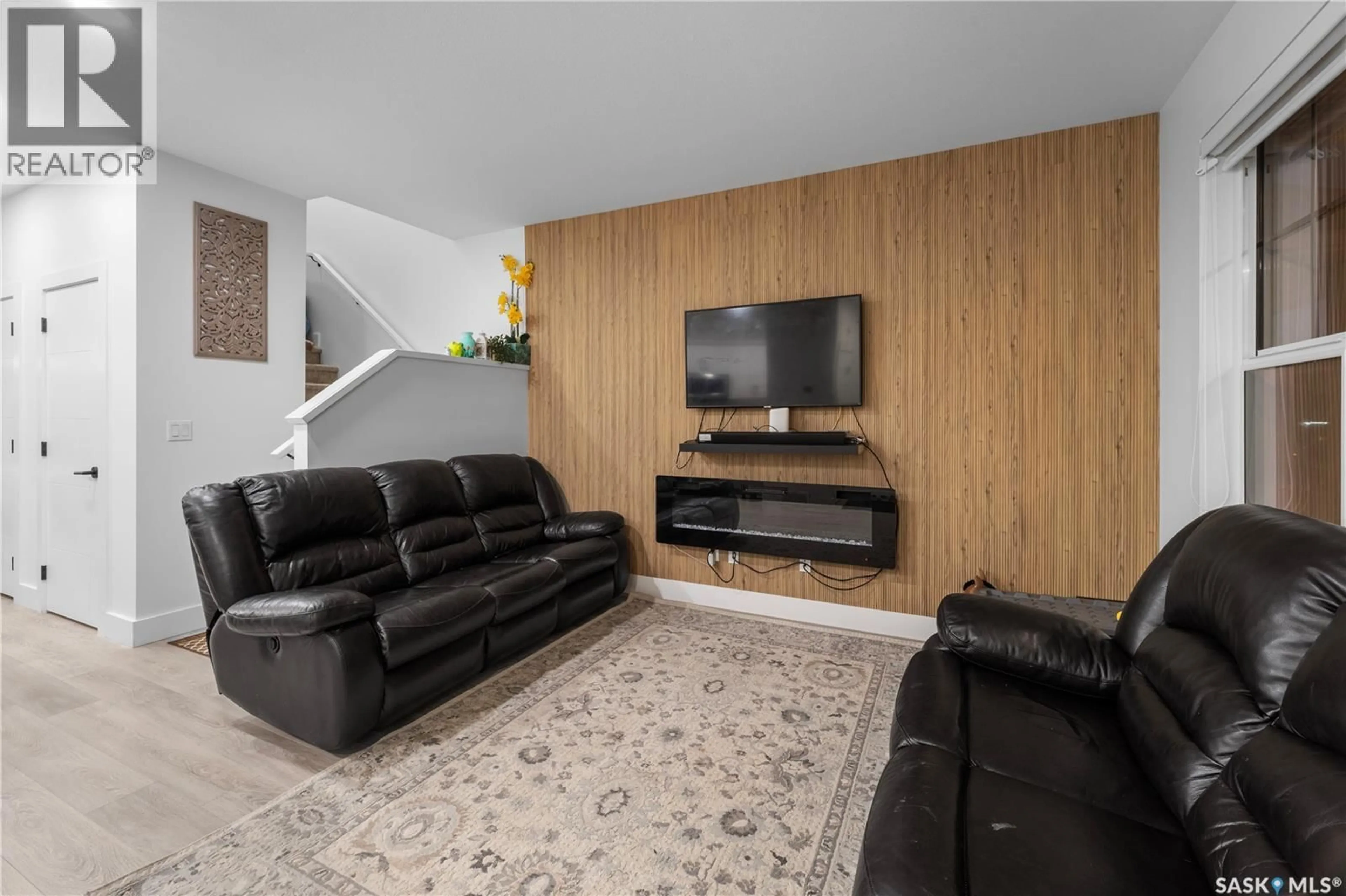 Living room with furniture, unknown for 148 ROSEWOOD BOULEVARD, Saskatoon Saskatchewan S7V0Y9