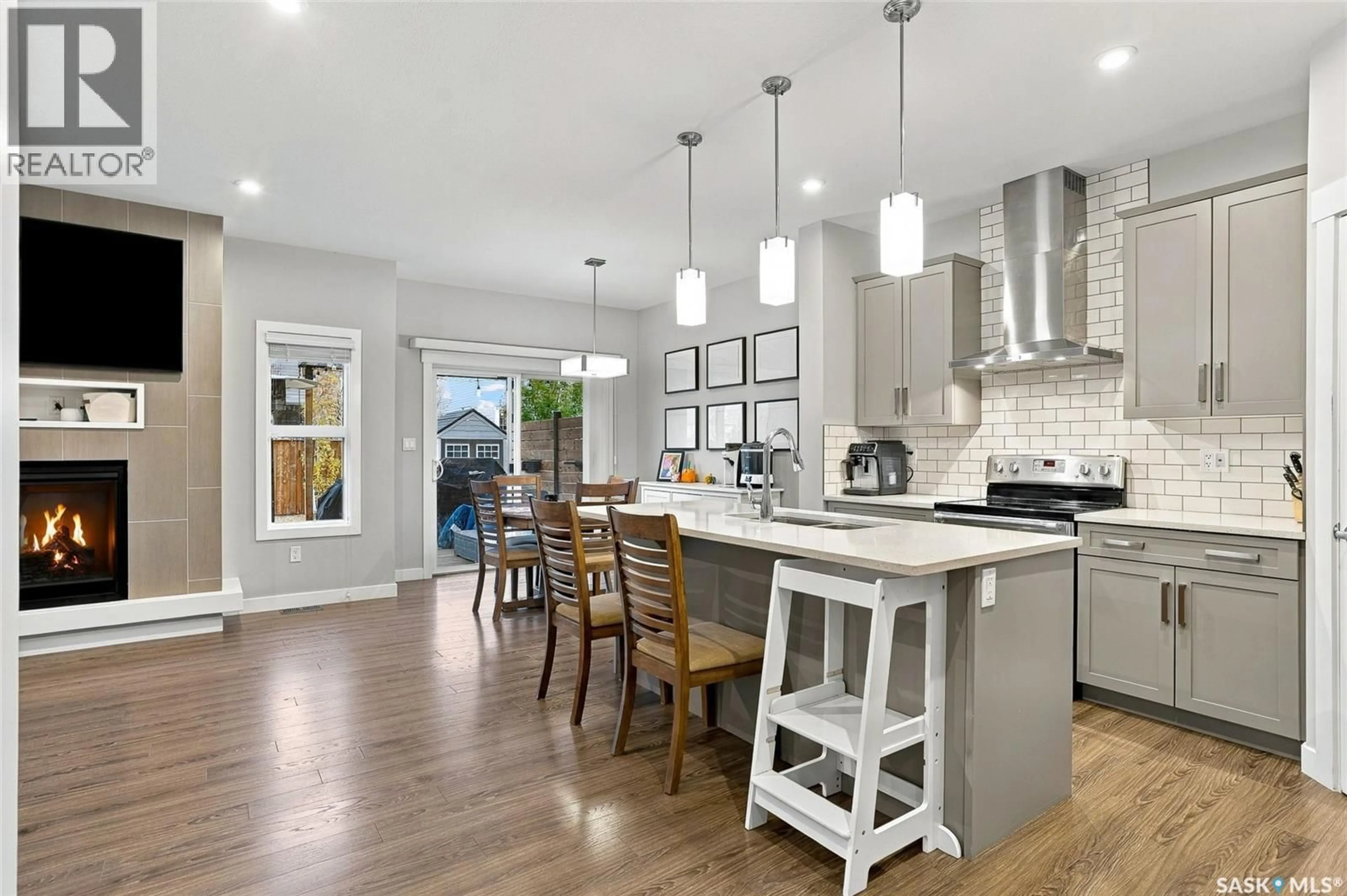 Open concept kitchen, unknown for 422 SECORD WAY, Saskatoon Saskatchewan S7V0M1