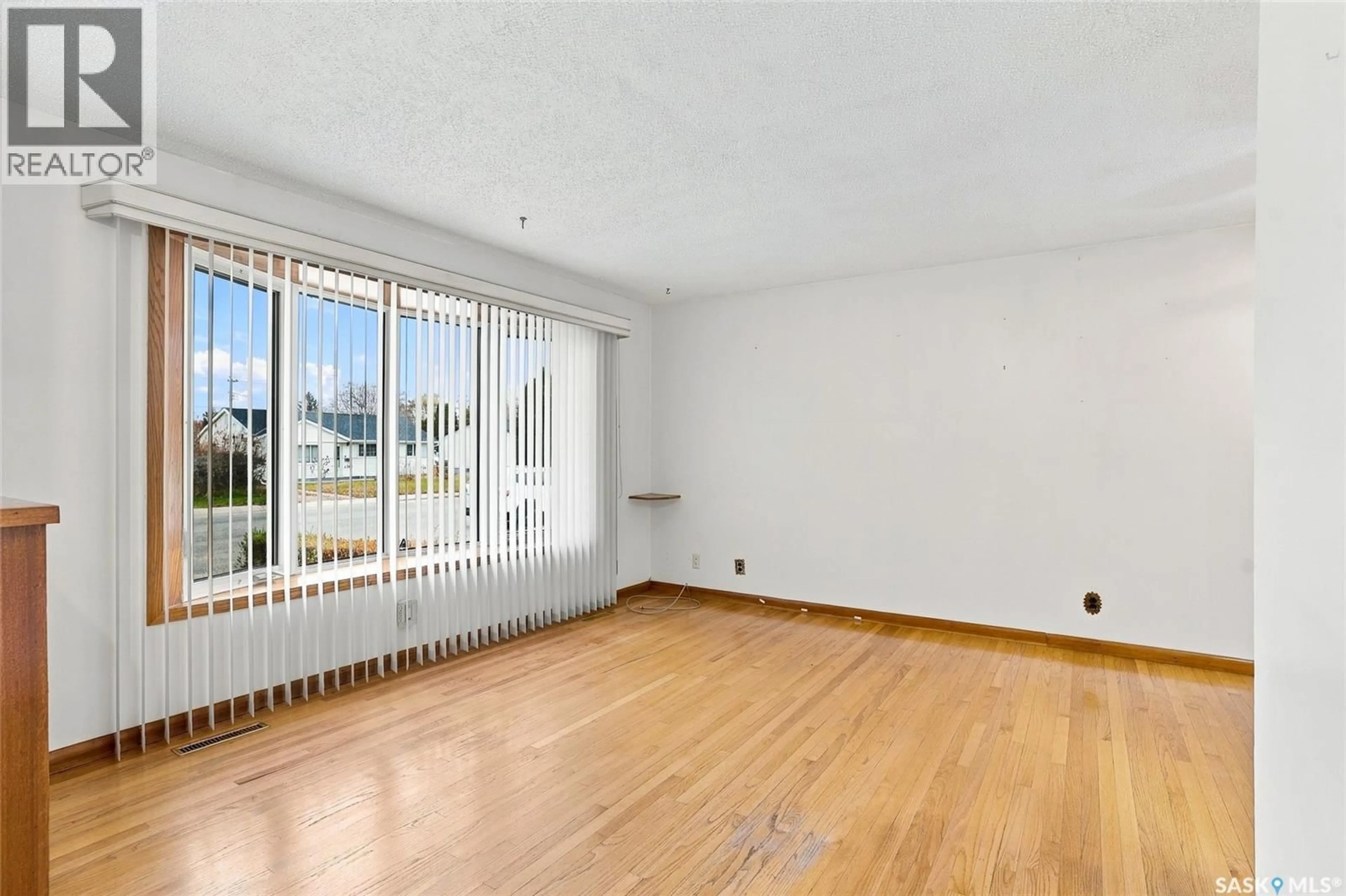 A pic of a room for 2711 RUSHOLME ROAD, Saskatoon Saskatchewan S7L0H3