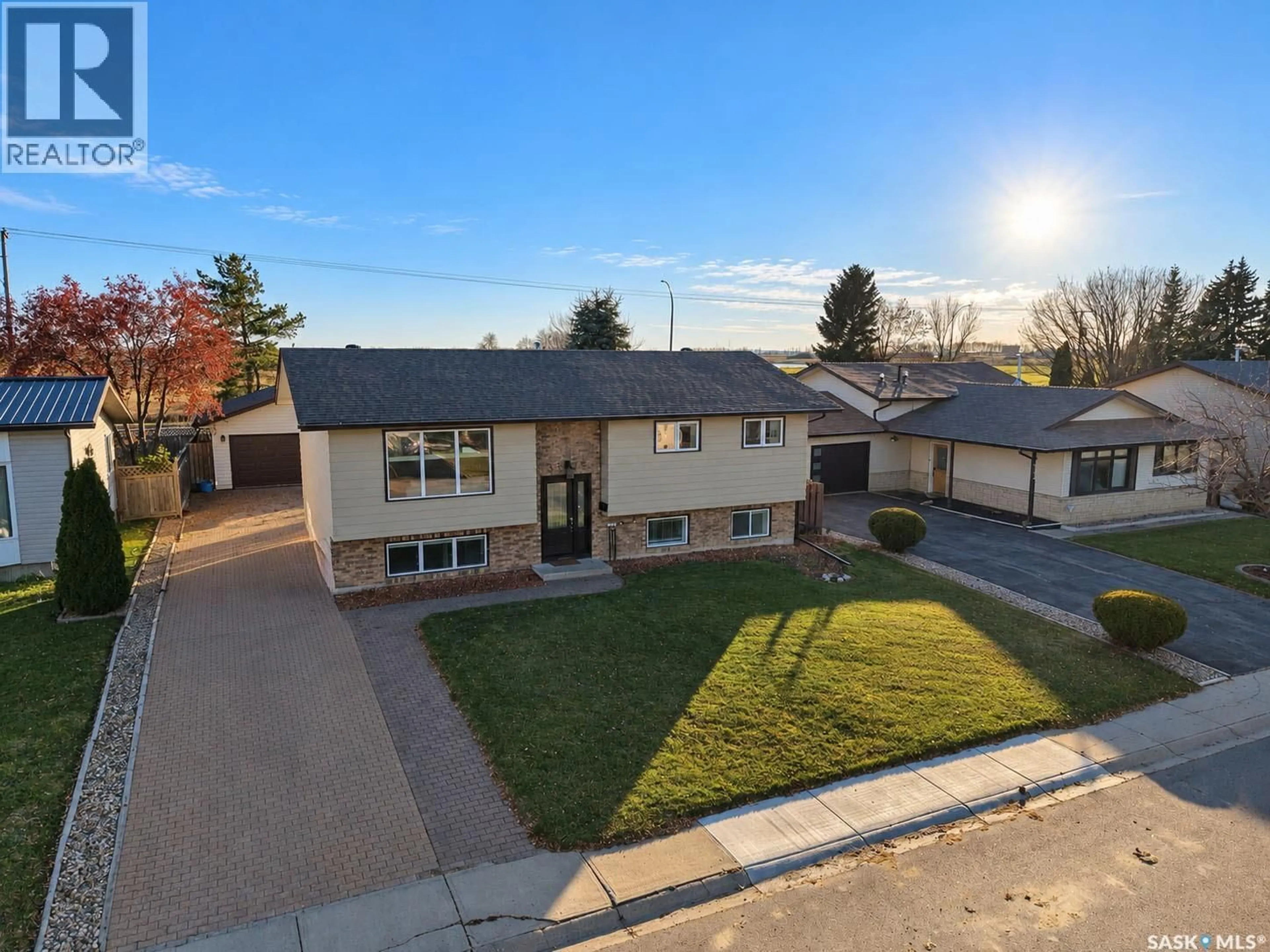 A pic from outside/outdoor area/front of a property/back of a property/a pic from drone, street for 3375 DENT CRESCENT, Prince Albert Saskatchewan S6V7H1