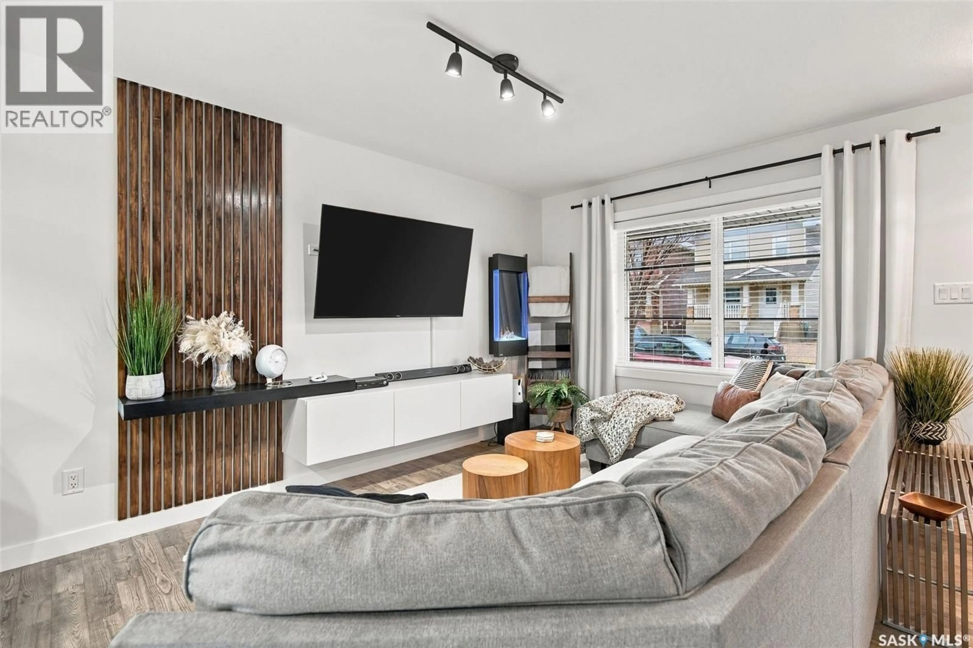 Living room with furniture, unknown for 5217 CAMPLING AVENUE, Regina Saskatchewan S4W0L6