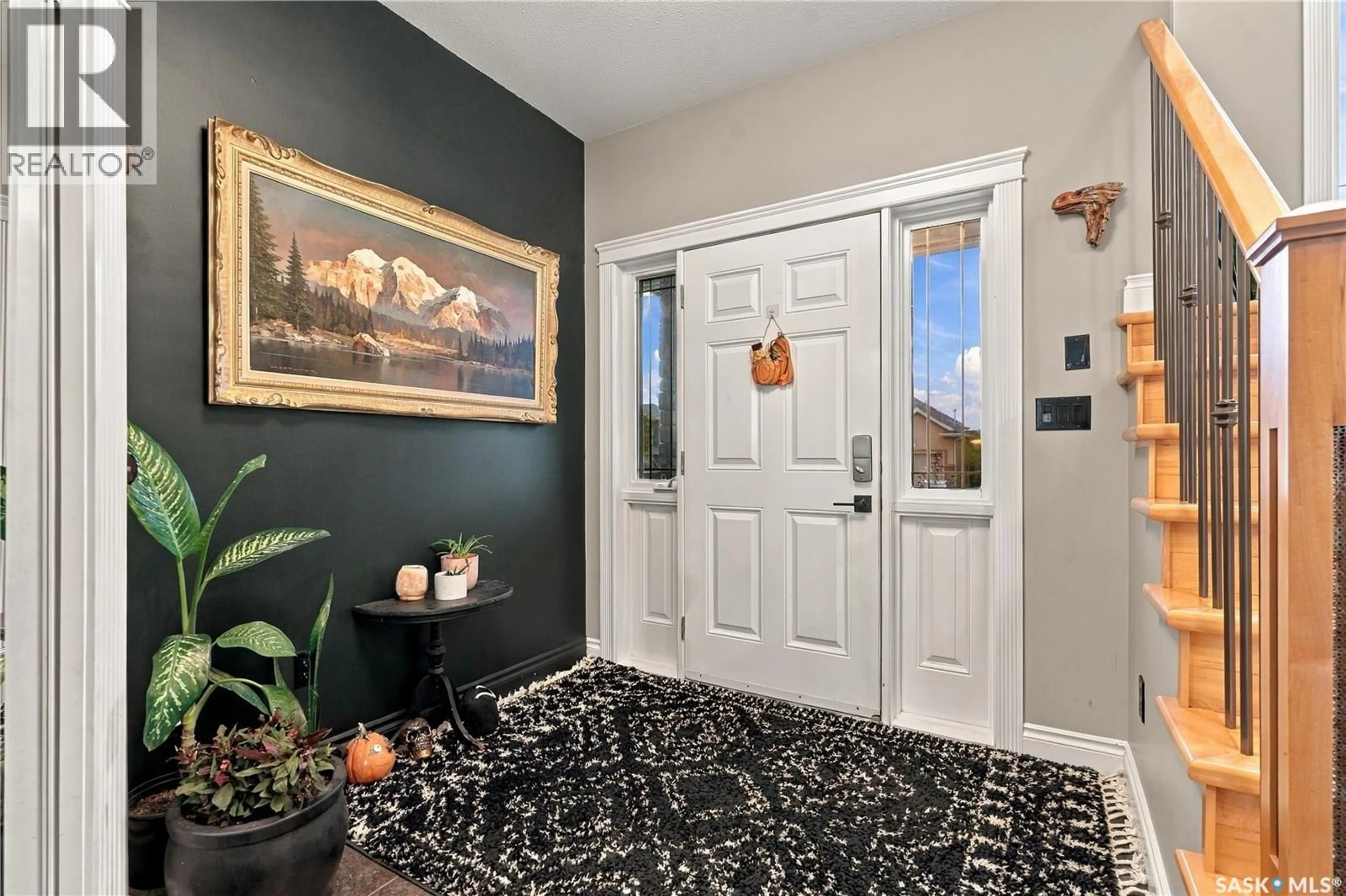 Indoor entryway for 310 POHORECKY STREET, Saskatoon Saskatchewan S7W0J2