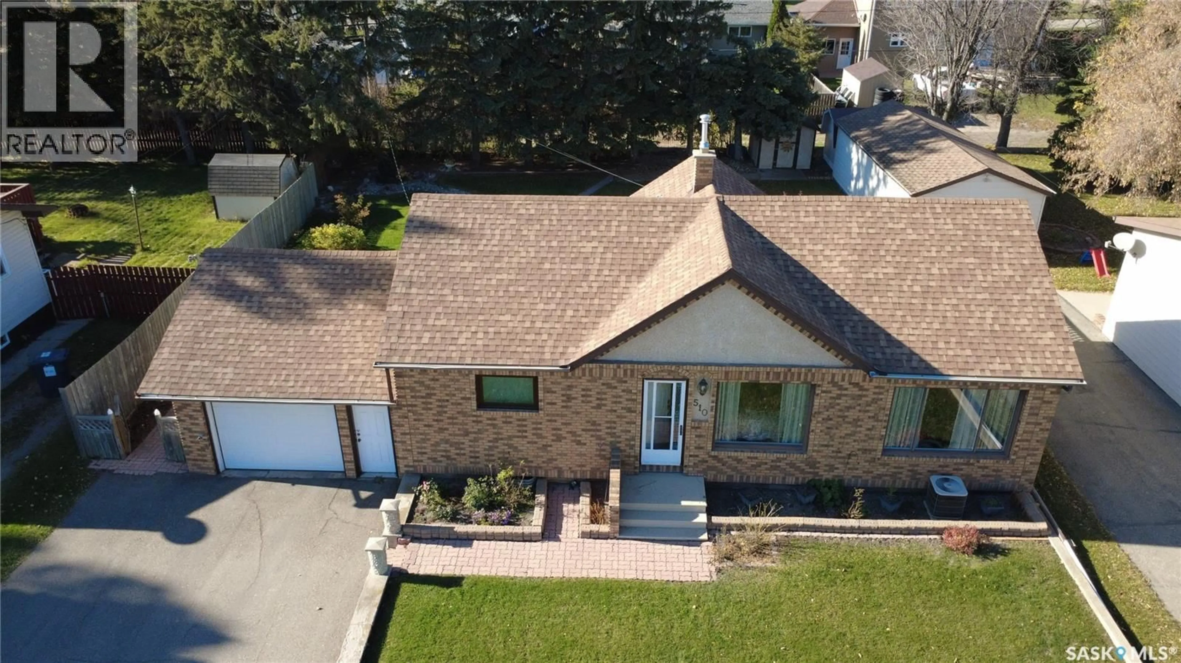 A pic from outside/outdoor area/front of a property/back of a property/a pic from drone, street for 510 LAKE STREET, Esterhazy Saskatchewan S0A0X0