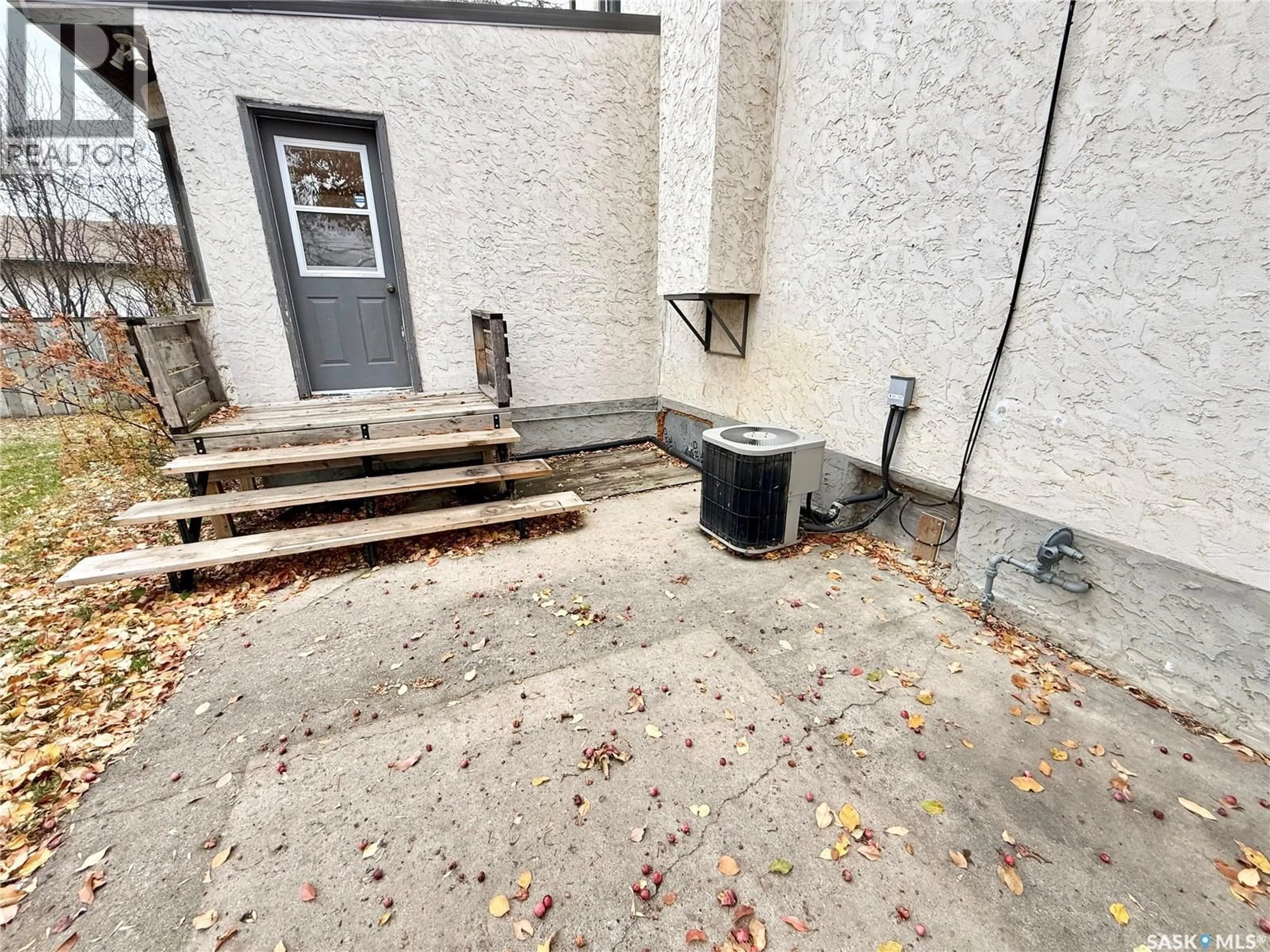 A pic from outside/outdoor area/front of a property/back of a property/a pic from drone, building for 114 2ND AVENUE, Weyburn Saskatchewan S4H1W8