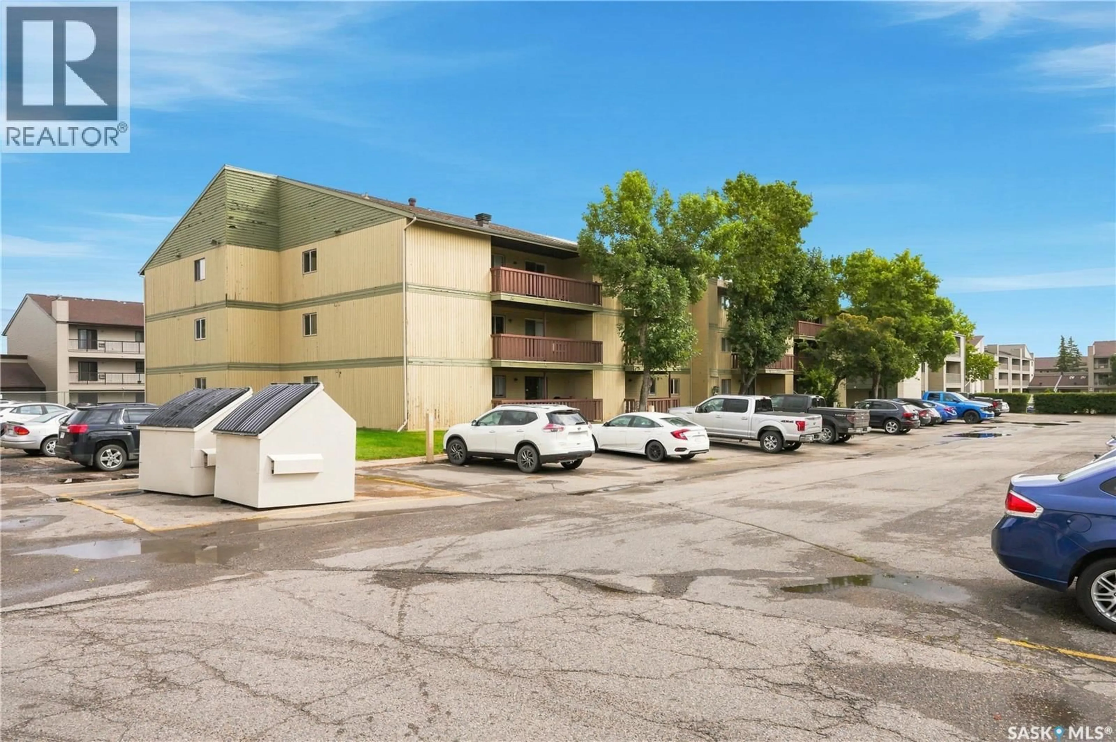 Patio, unknown for 207E - 1121 MCKERCHER DRIVE, Saskatoon Saskatchewan S7H5B8