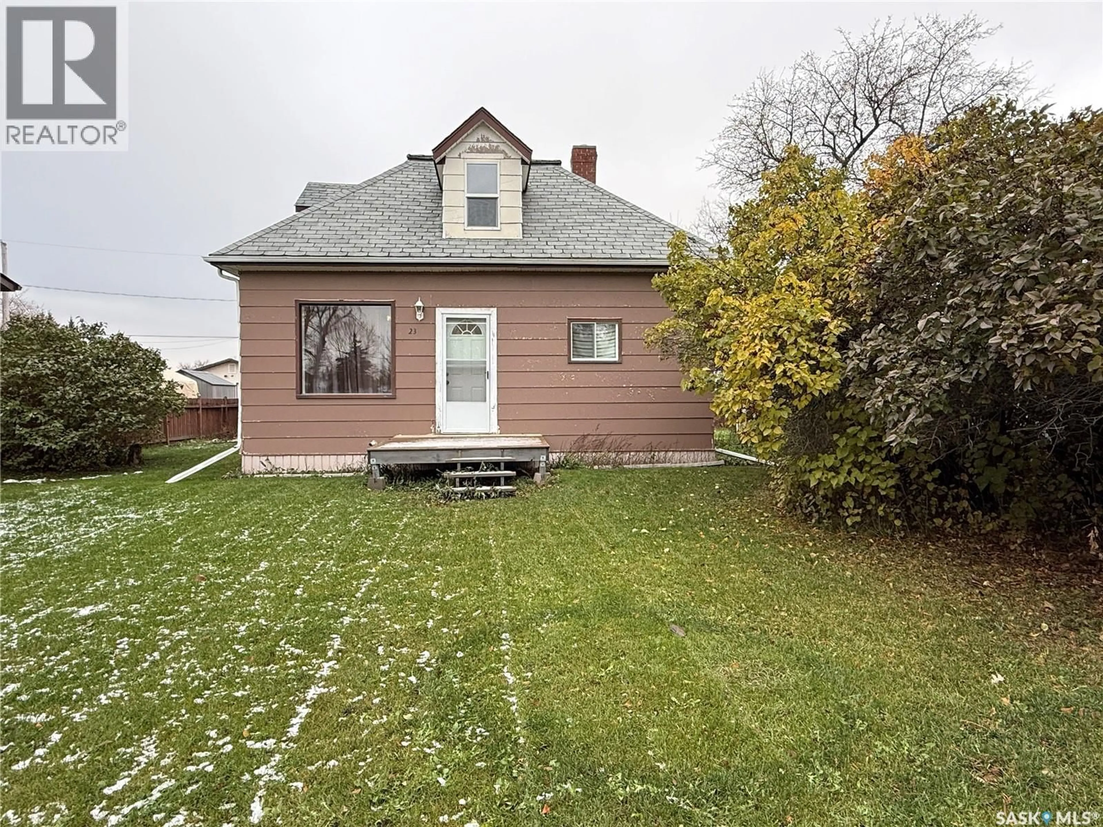 A pic from outside/outdoor area/front of a property/back of a property/a pic from drone, street for 23 PHILLIPS STREET, Quill Lake Saskatchewan S0A3E0