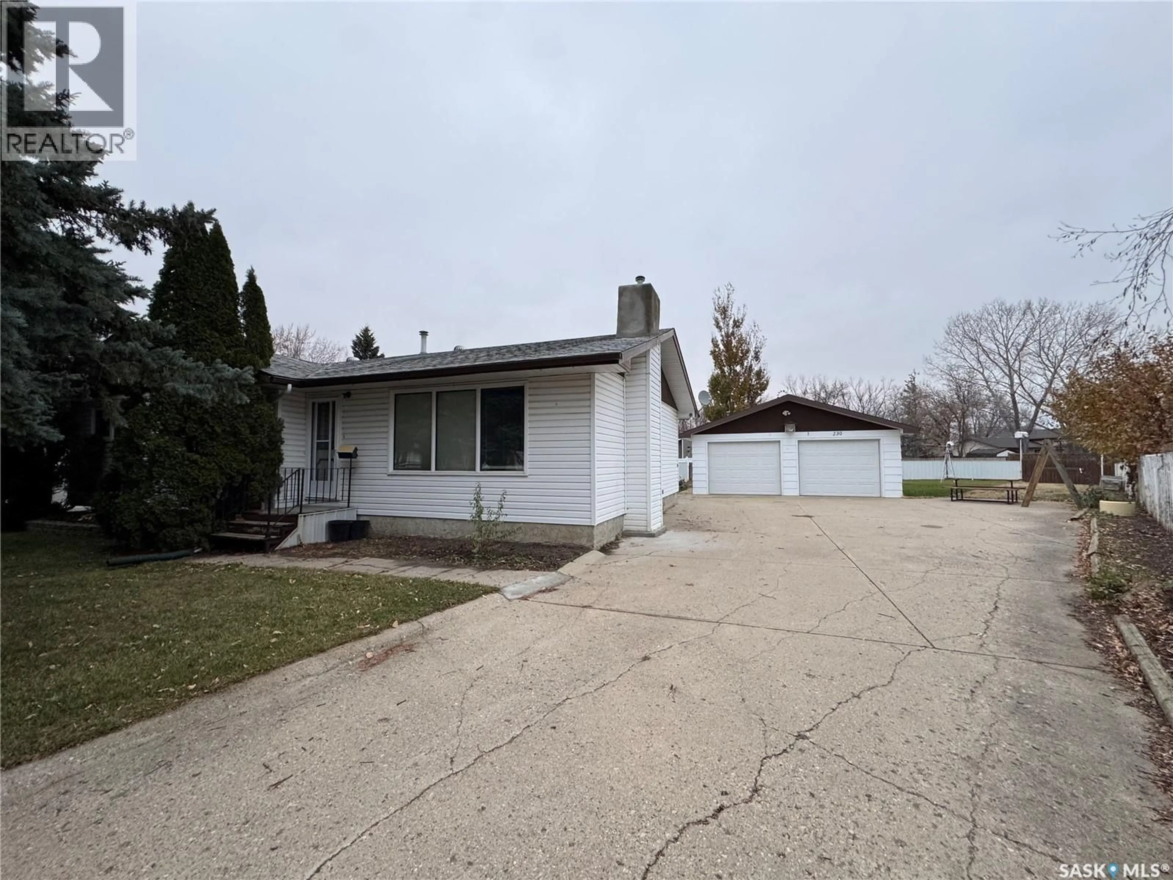 Unknown for 230 HARVEY BAY, Weyburn Saskatchewan S4H2S7