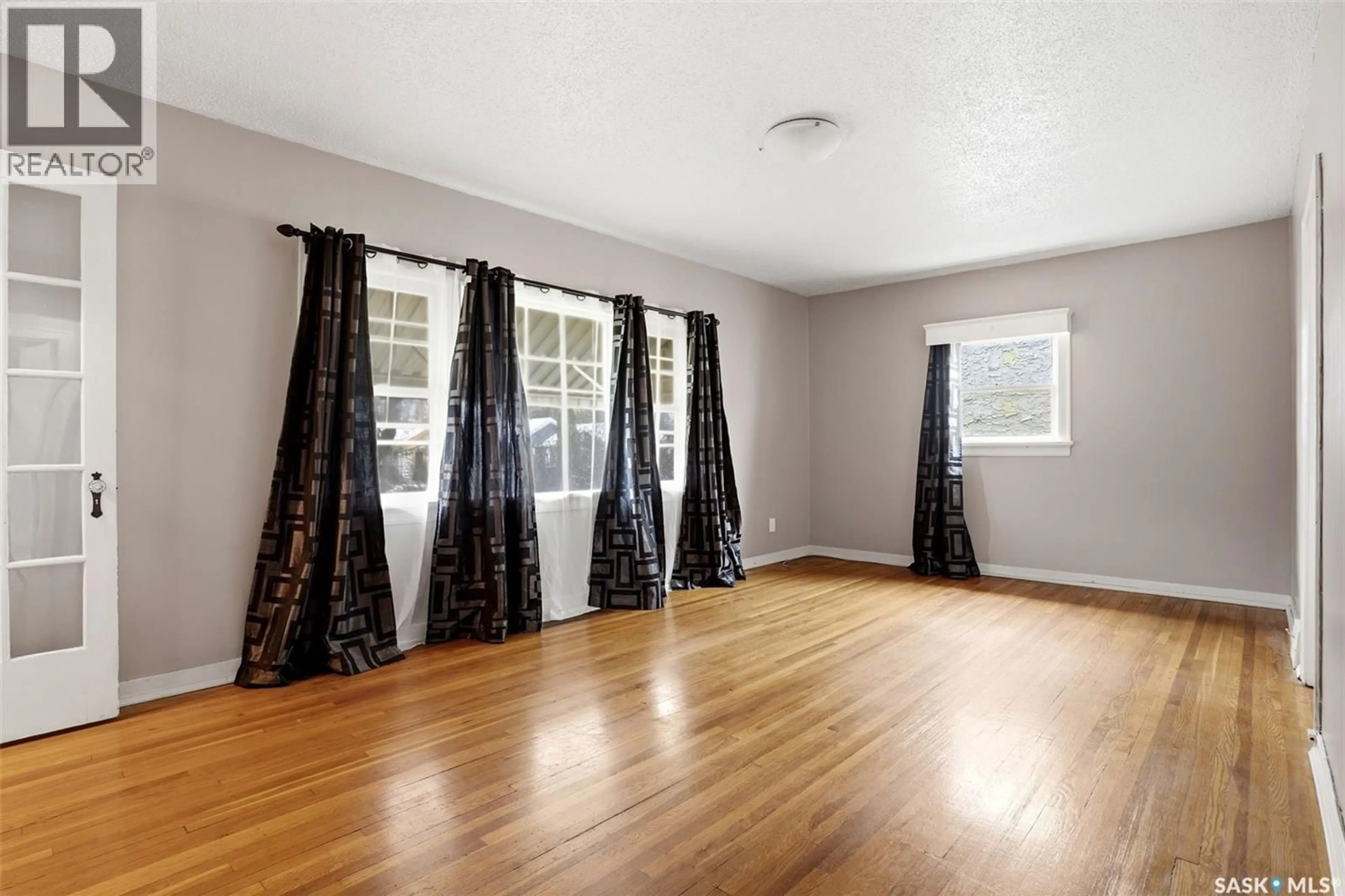 A pic of a room for 2059 PASQUA STREET, Regina Saskatchewan S4T4M1