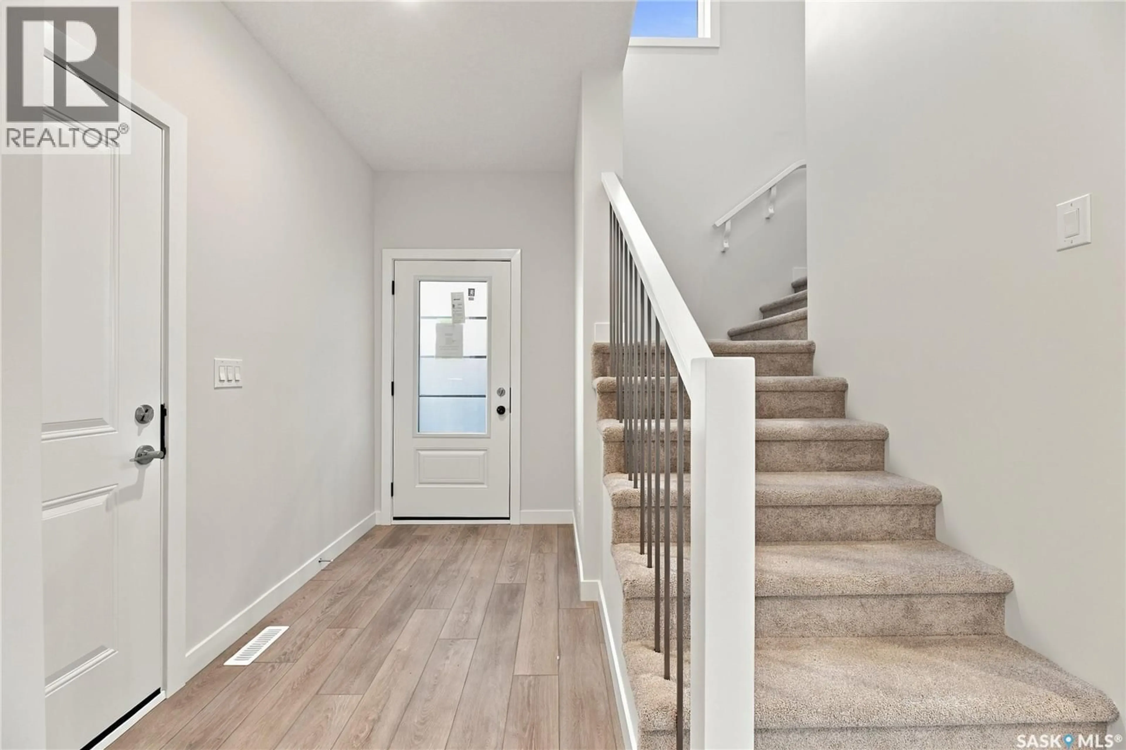 Indoor entryway for 16 830 BRIGHTON BOULEVARD, Saskatoon Saskatchewan S7V2A8
