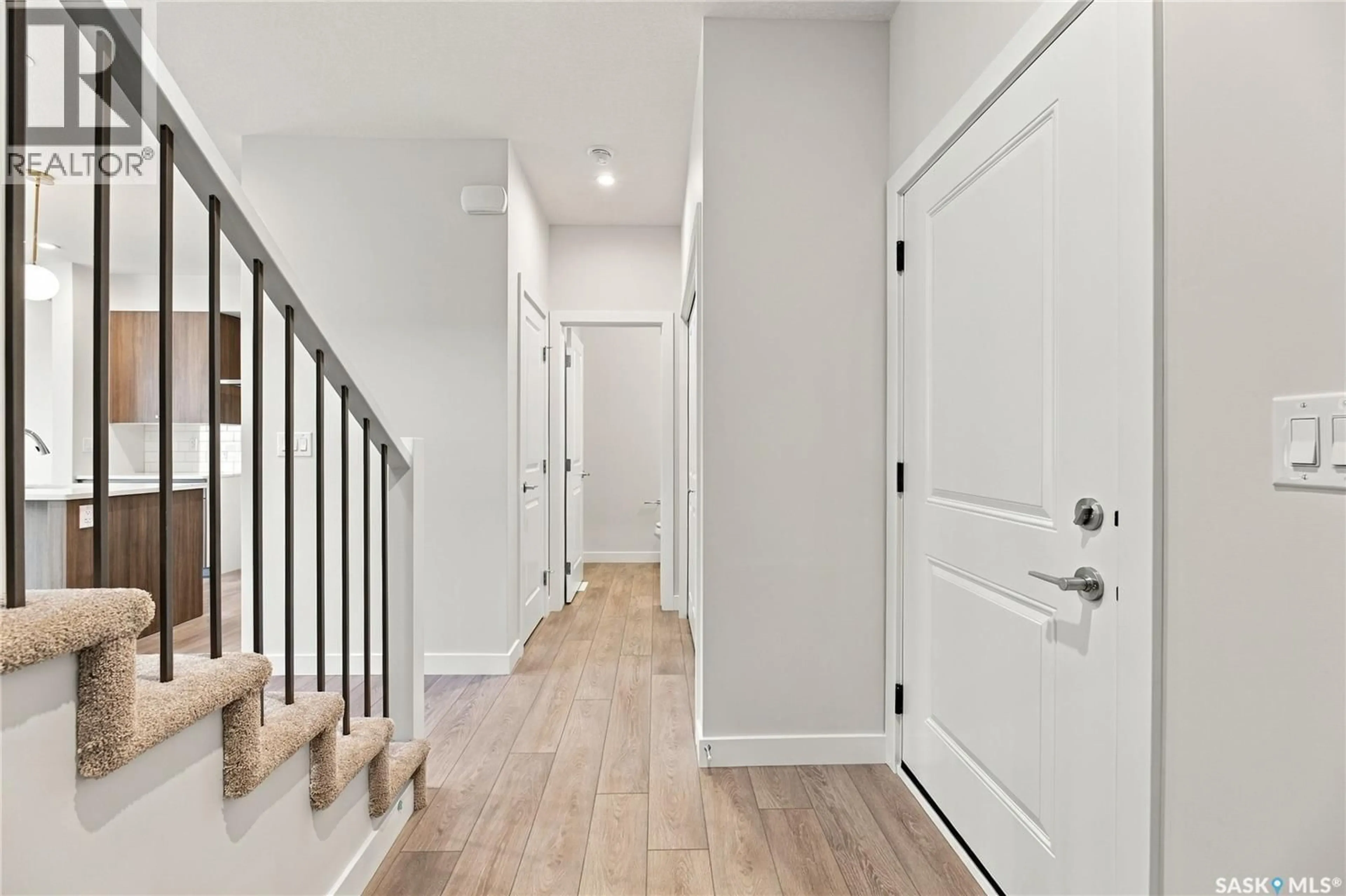 Indoor entryway for 16 830 BRIGHTON BOULEVARD, Saskatoon Saskatchewan S7V2A8