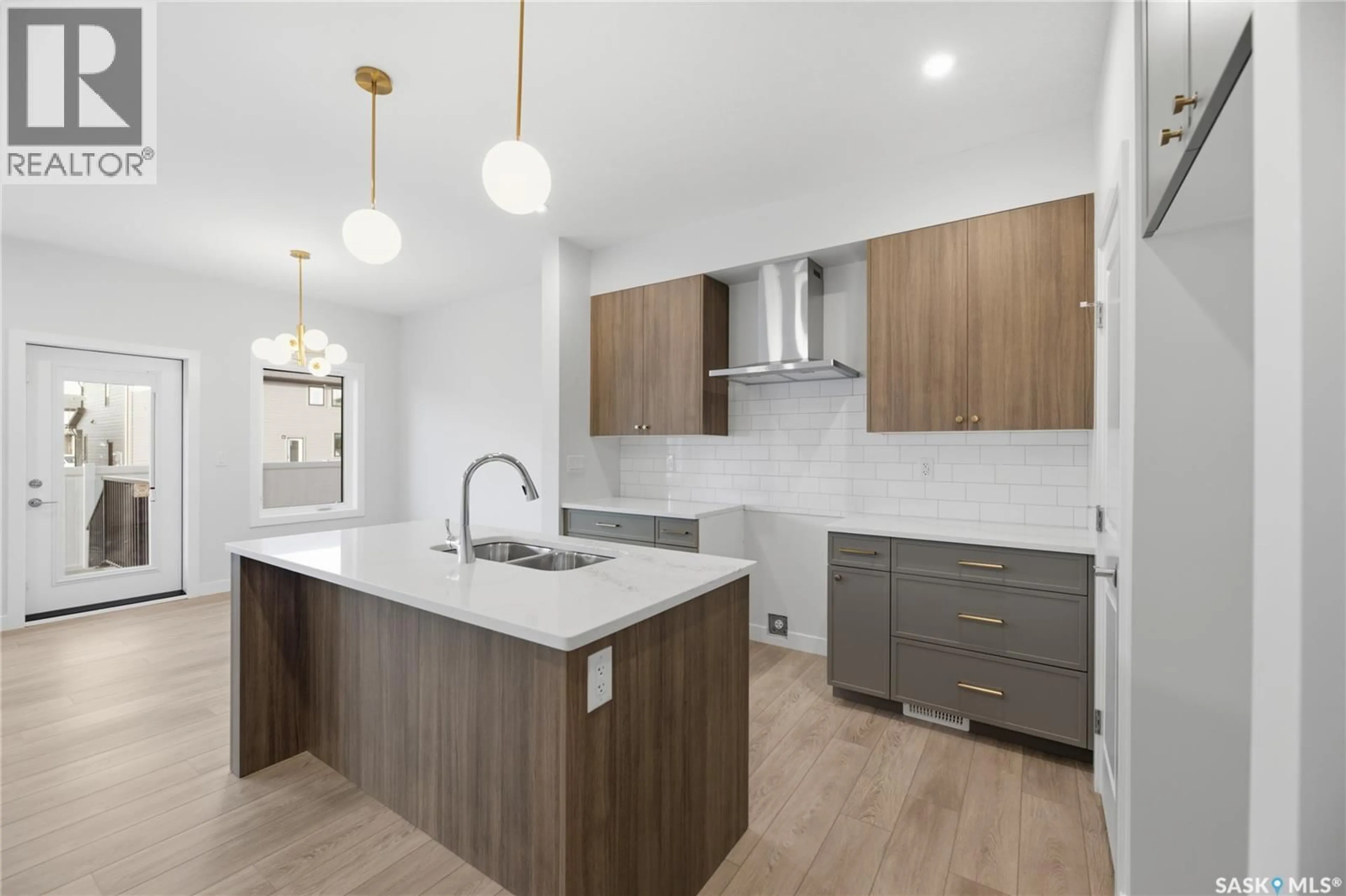 Open concept kitchen, unknown for 16 830 BRIGHTON BOULEVARD, Saskatoon Saskatchewan S7V2A8