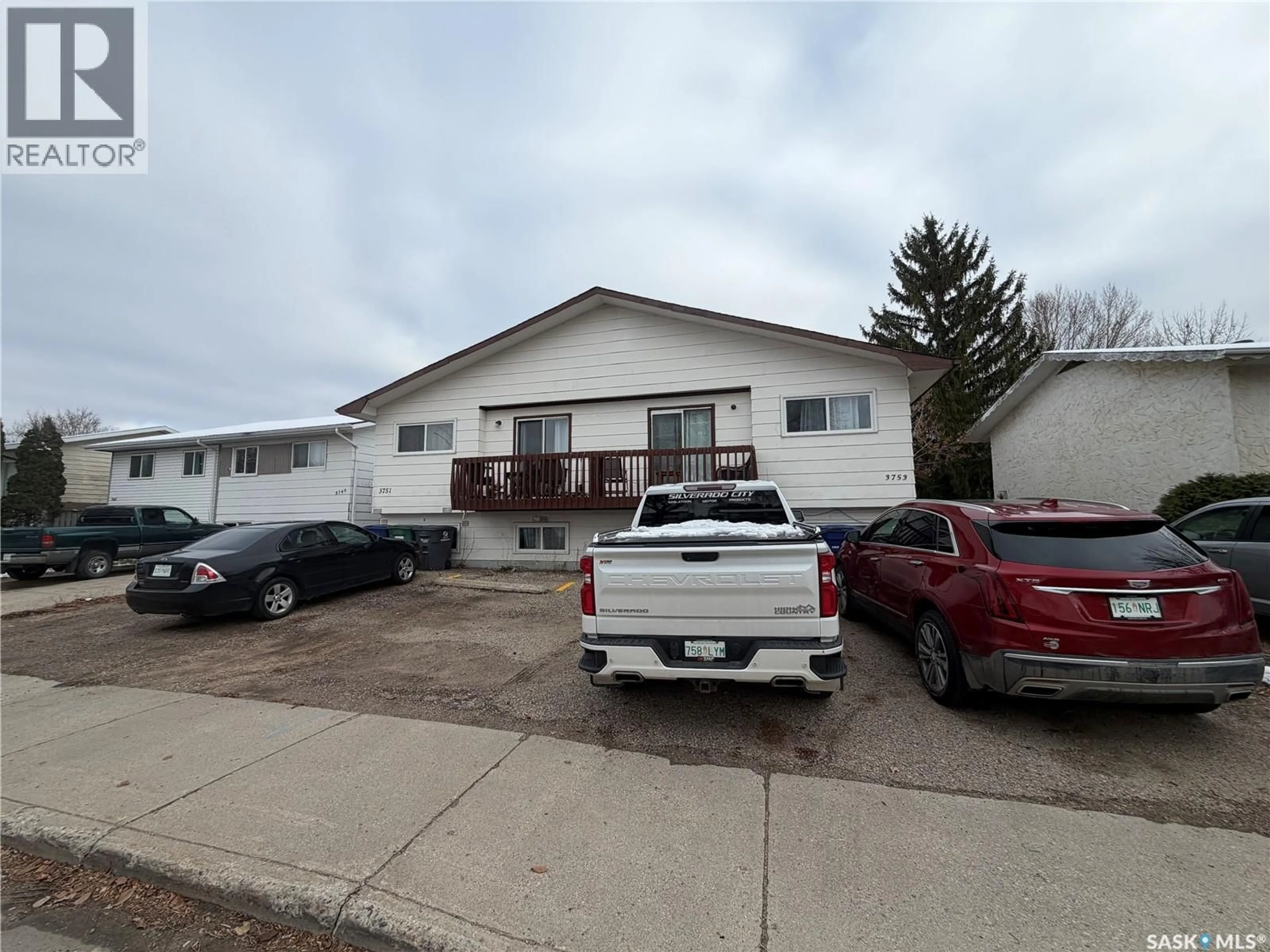 Unknown for 3751 - 3753 FAIRLIGHT DRIVE, Saskatoon Saskatchewan S7M4K1