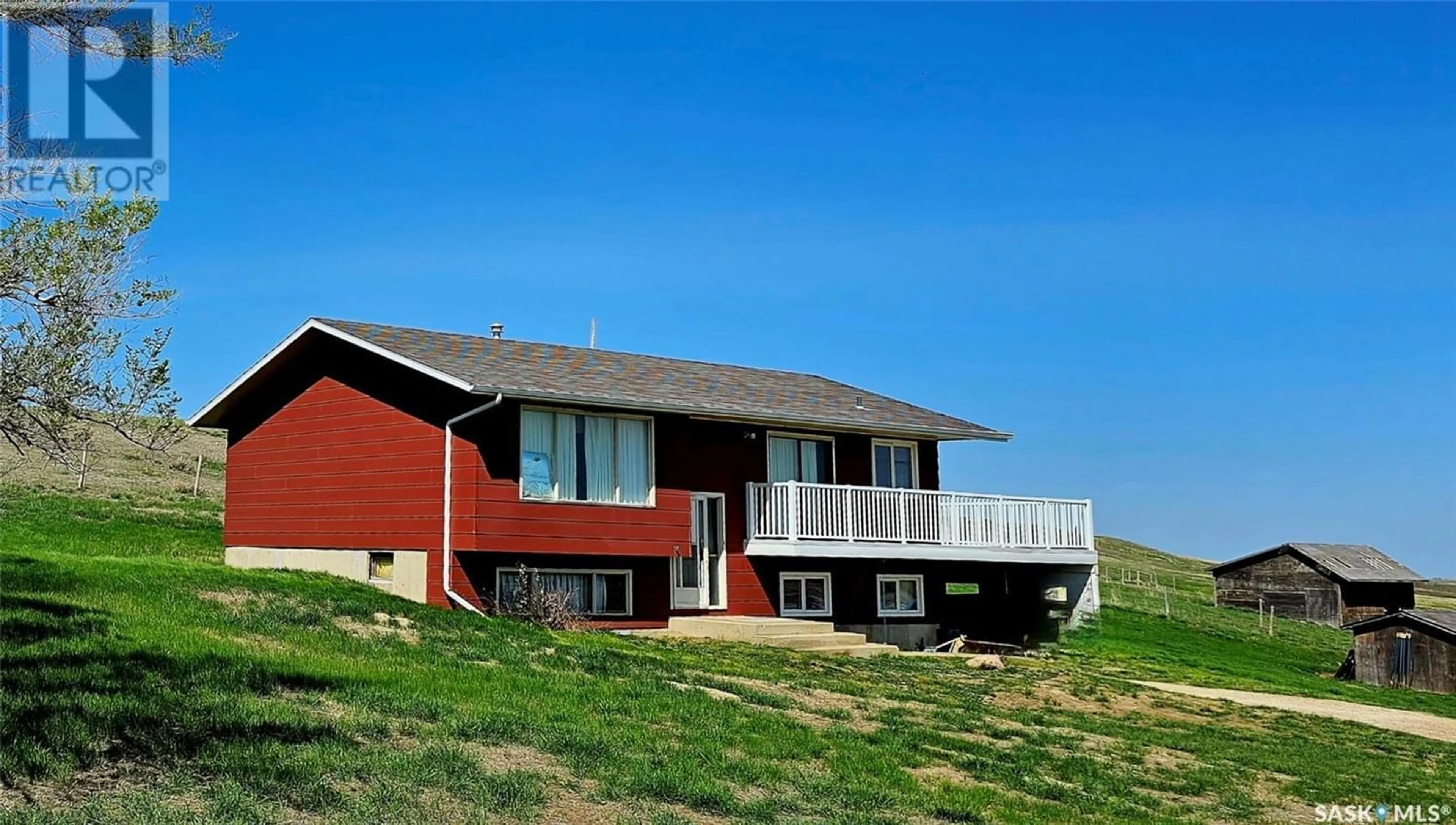 A pic from exterior of the house or condo for St.Cyr Acreage, Swift Current Saskatchewan S9H3V6