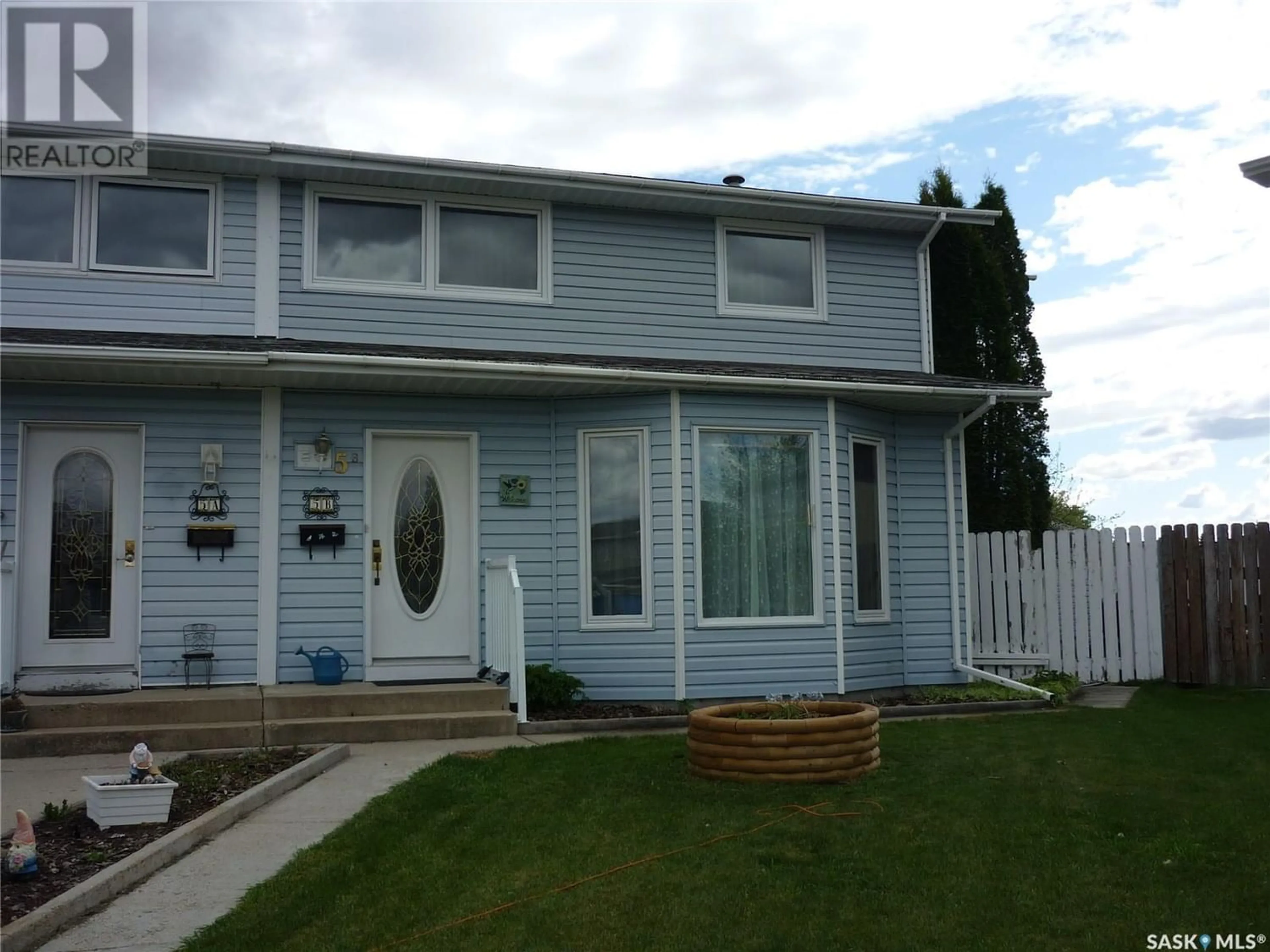 A pic from exterior of the house or condo for 5B Maple PLACE, Lanigan Saskatchewan S0K2M0