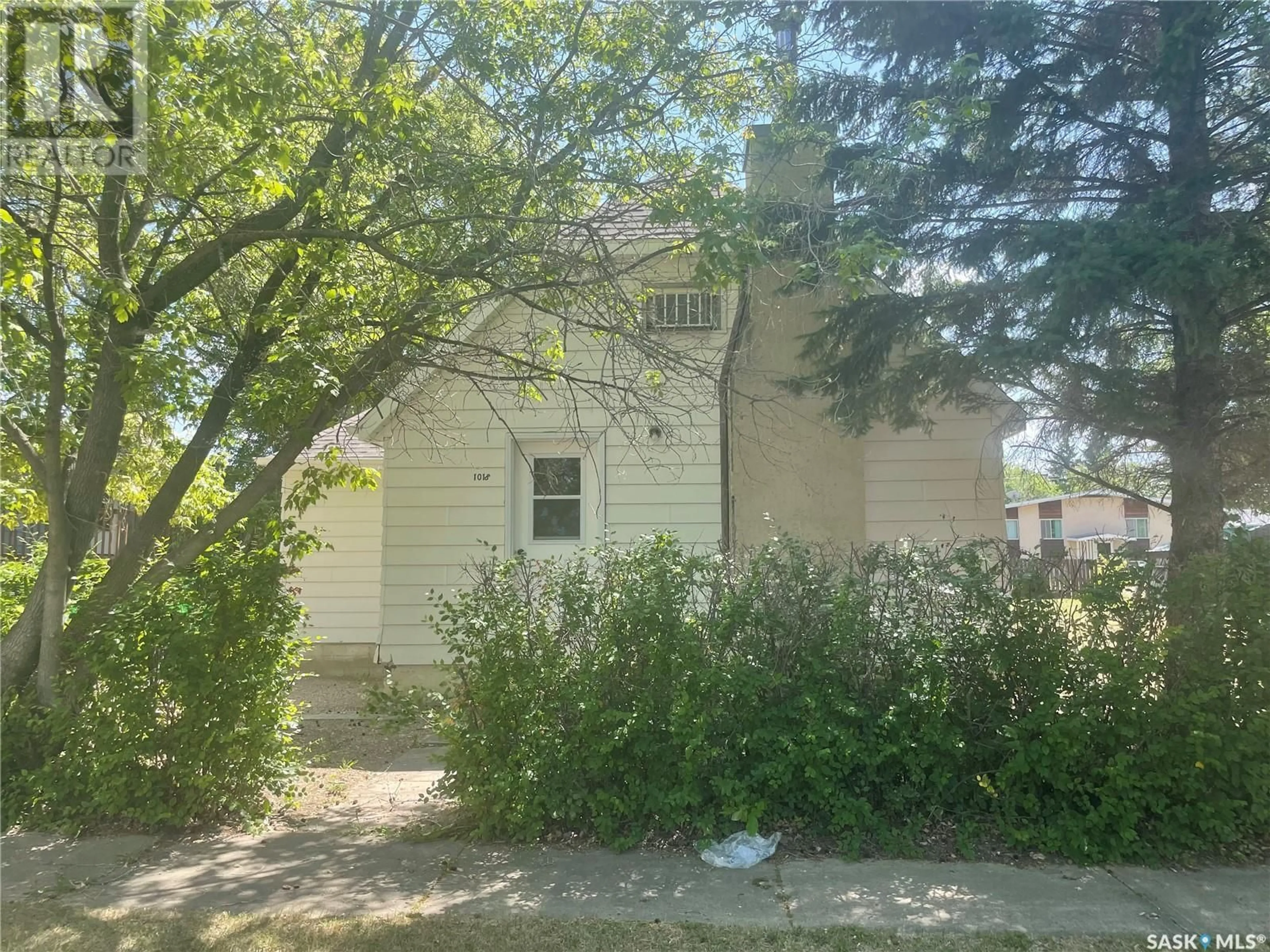 Frontside or backside of a home for 1018 107th AVENUE, Tisdale Saskatchewan S0E1T0