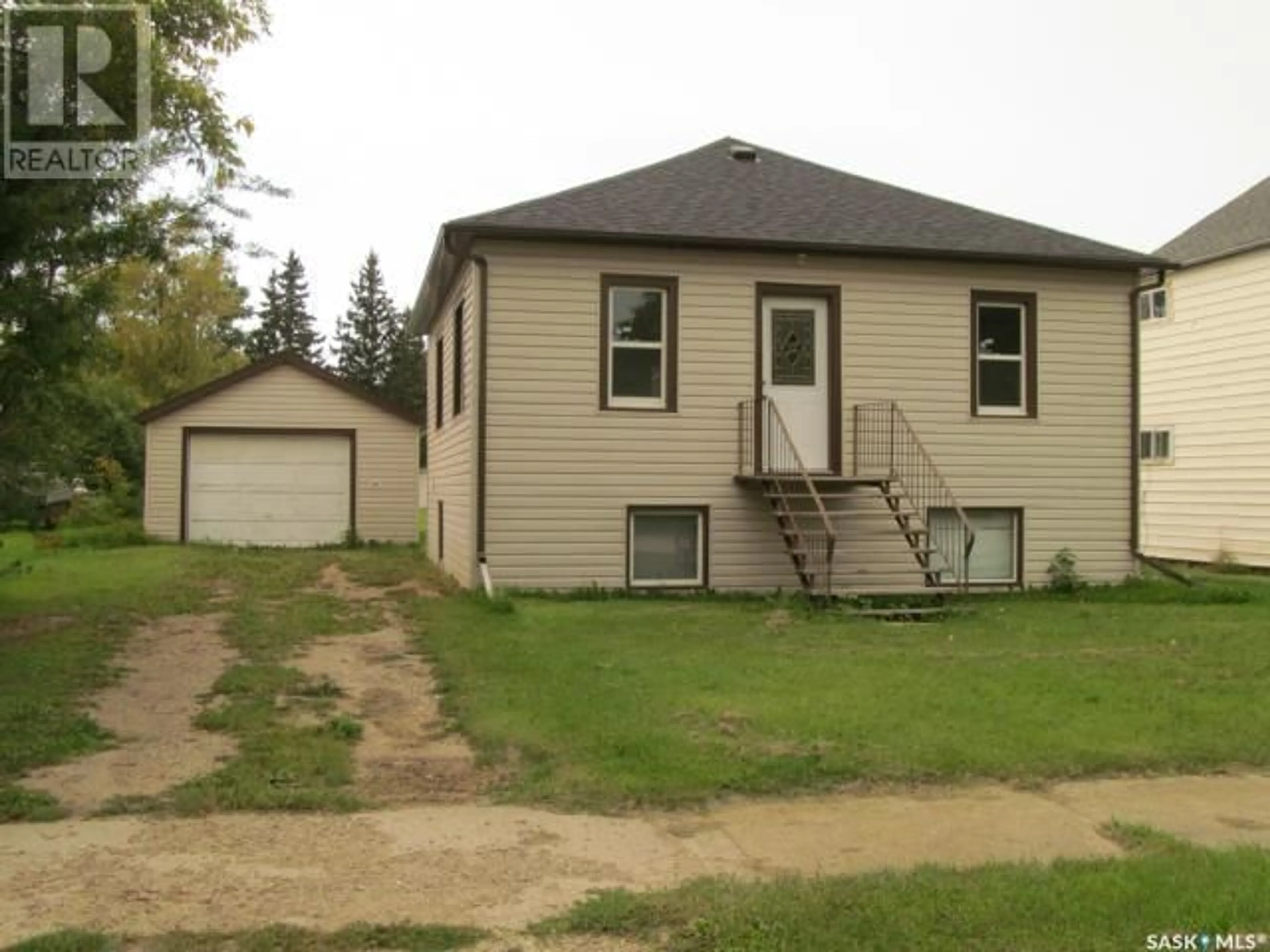 Frontside or backside of a home for 319 9th STREET, Humboldt Saskatchewan S0K2A0