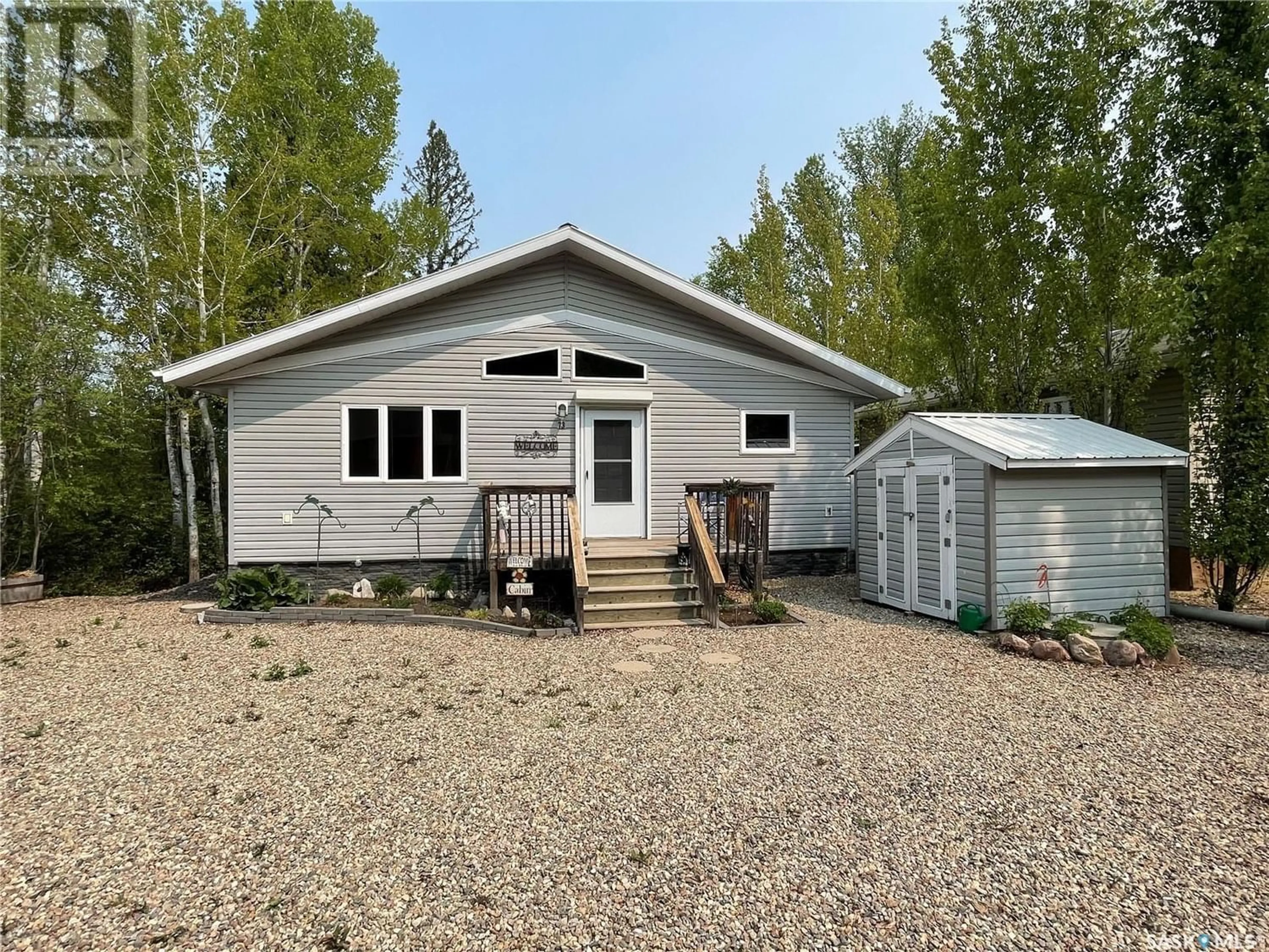 Cottage for 73 Makwa DRIVE, Makwa Lake Saskatchewan S0M1L0