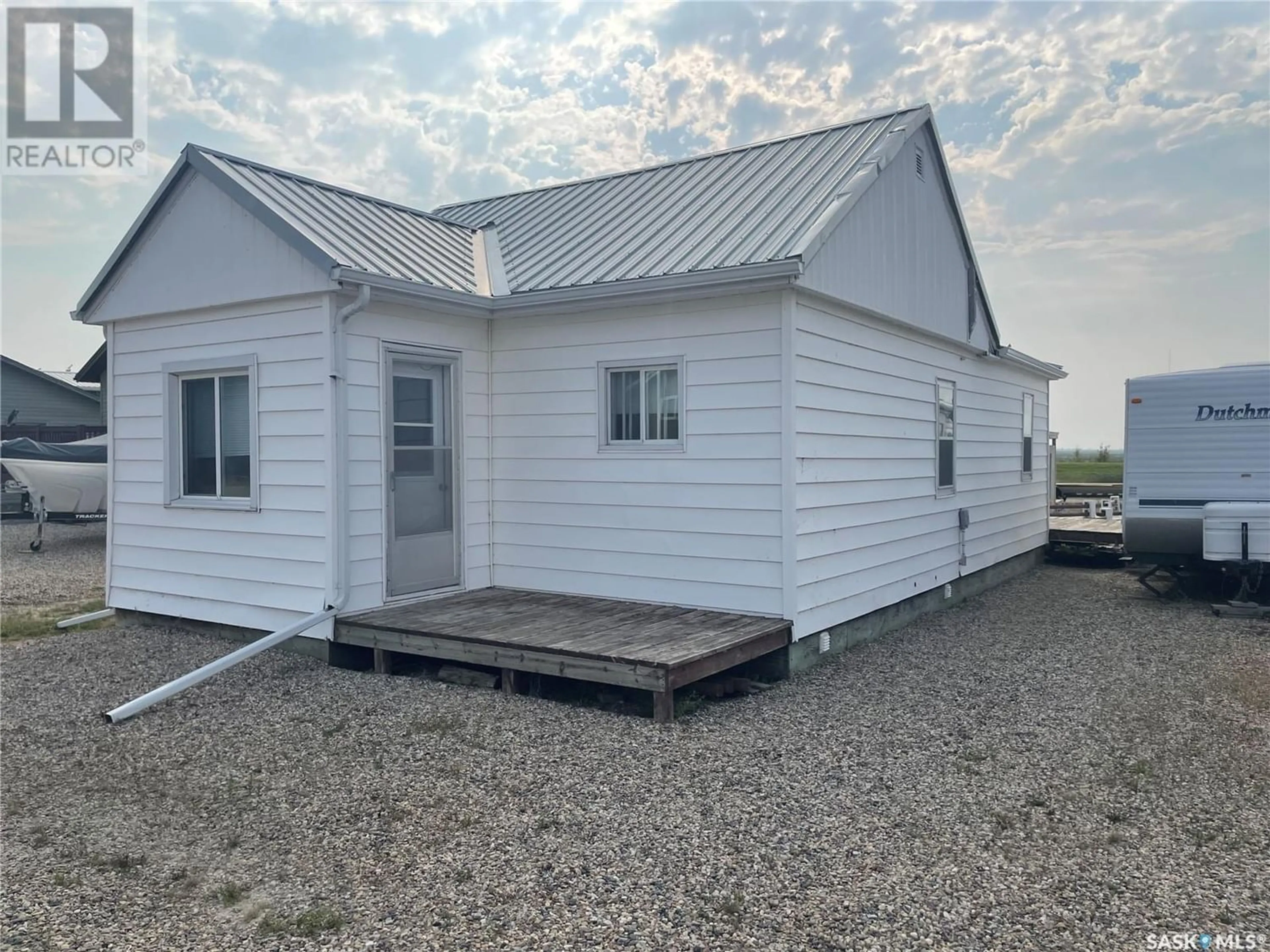 Cottage for 613 Westview DRIVE S, Leslie Beach Saskatchewan S0A1A0