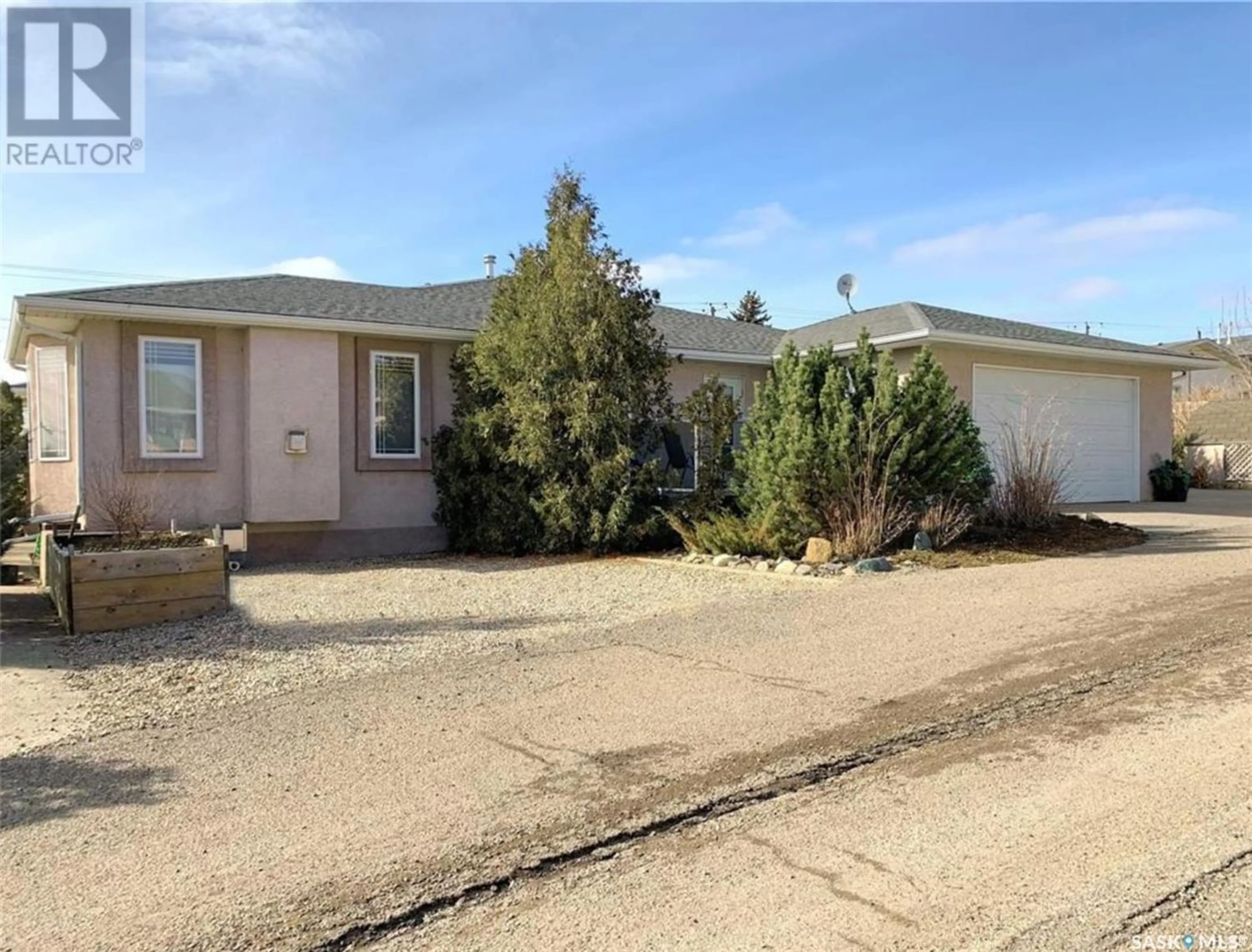 Frontside or backside of a home for 1803 Chaplin STREET E, Swift Current Saskatchewan S9H5M4