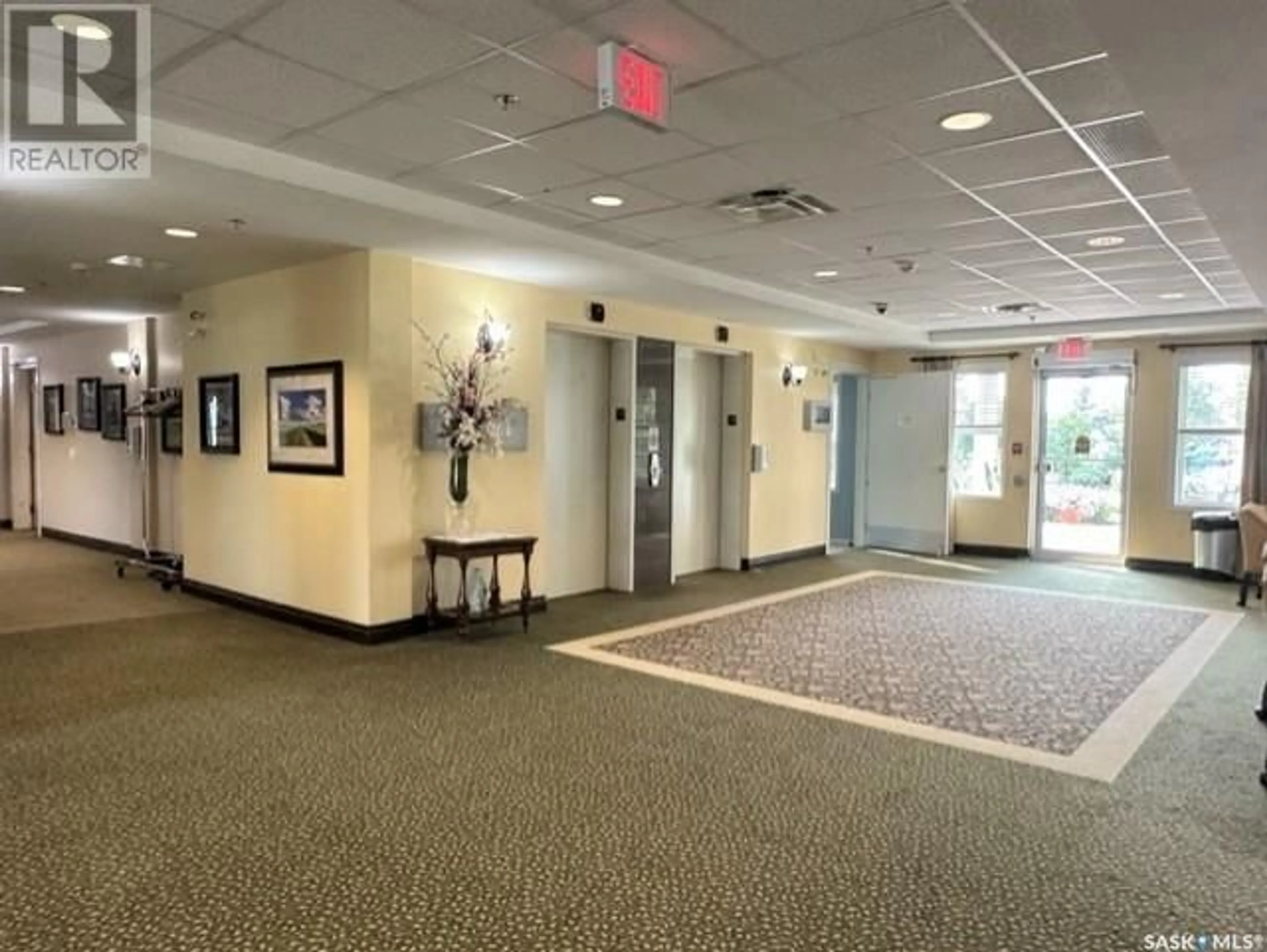 Indoor lobby for 401 680 7th AVENUE E, Melville Saskatchewan S0A2P1