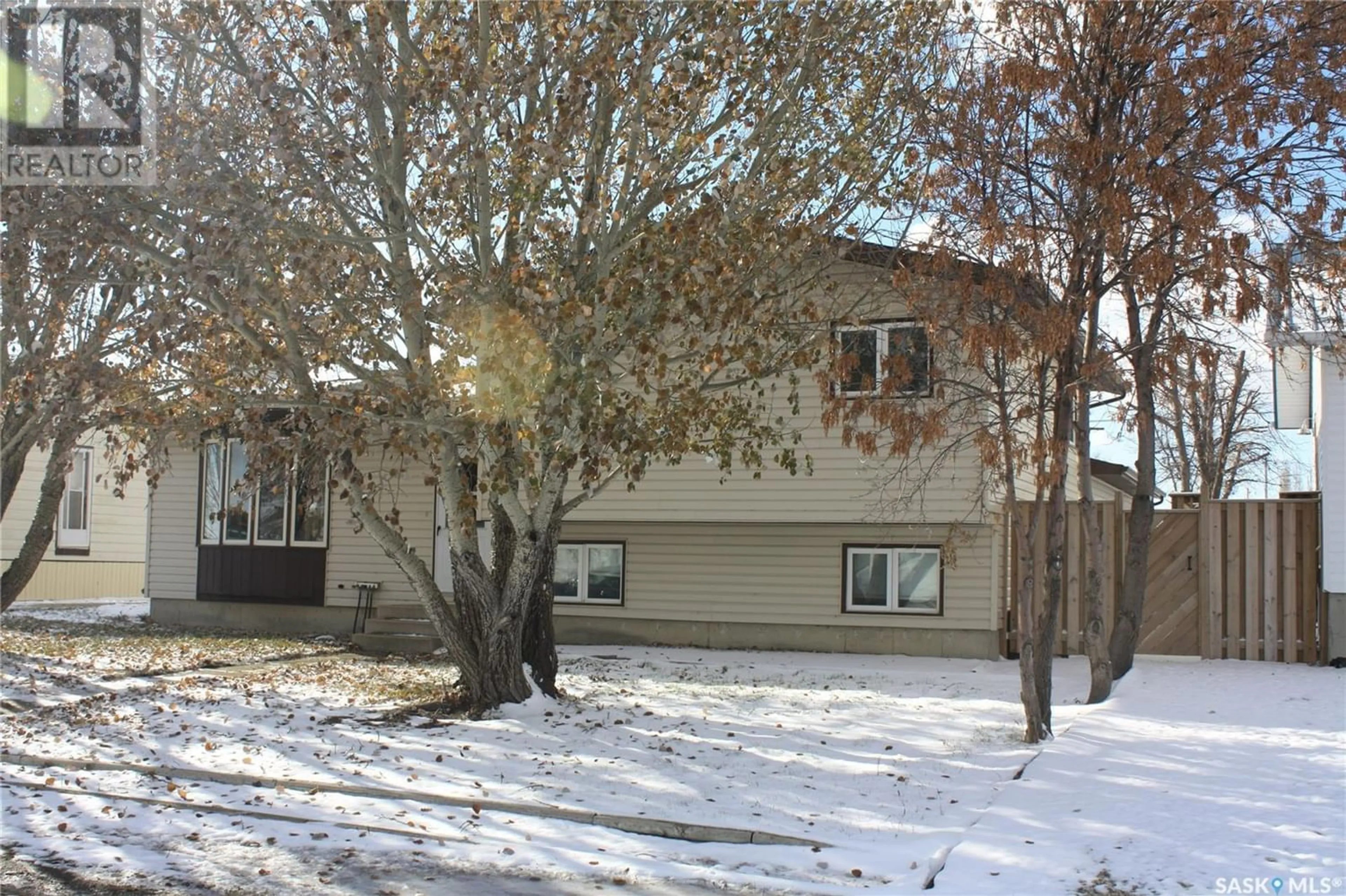 Home with unknown exterior material for 104 Ketcheson STREET, Young Saskatchewan S0K4Y0