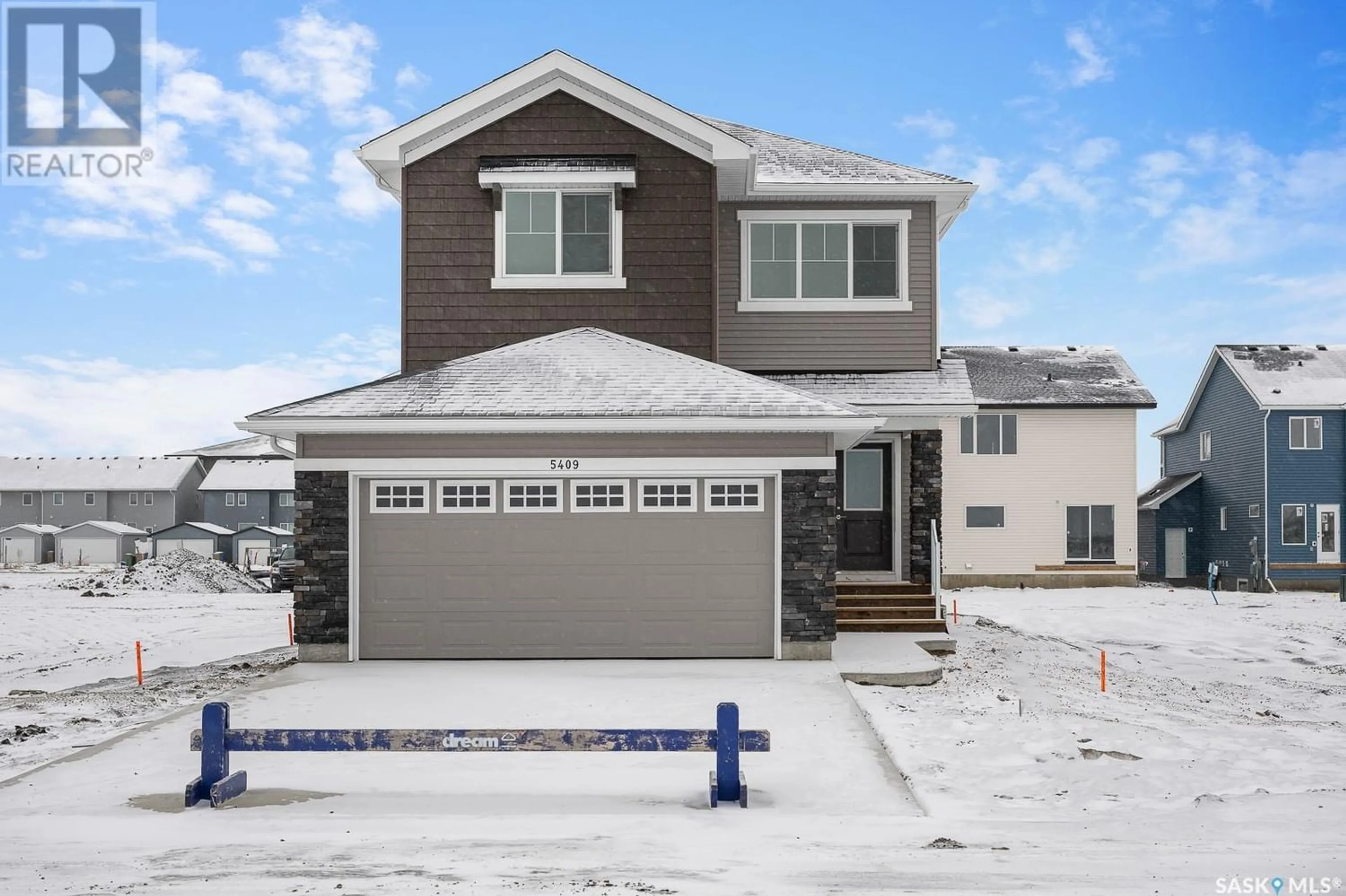 Frontside or backside of a home for 5409 Nicholson AVENUE, Regina Saskatchewan S4V4B3