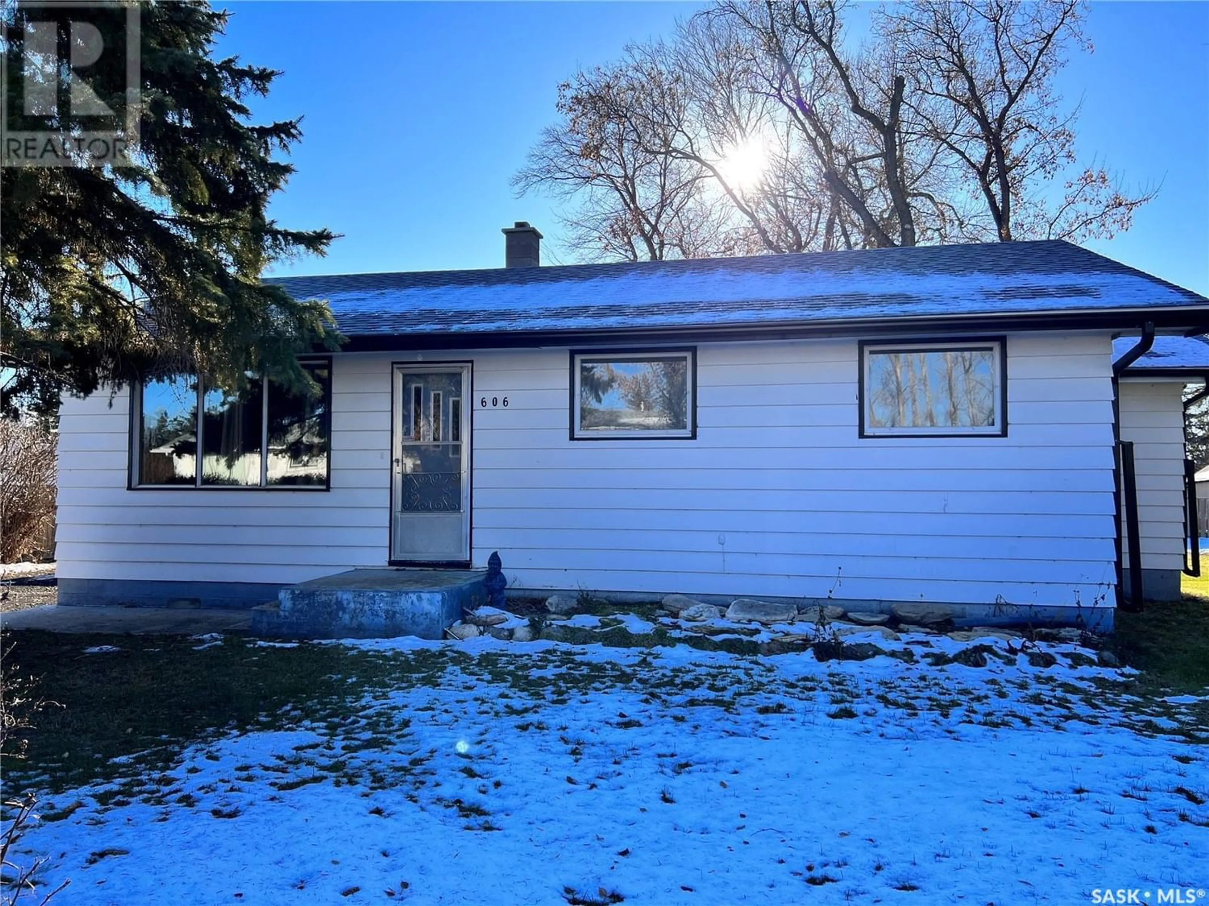 Frontside or backside of a home for 606 2nd AVENUE, Raymore Saskatchewan S0A3J0