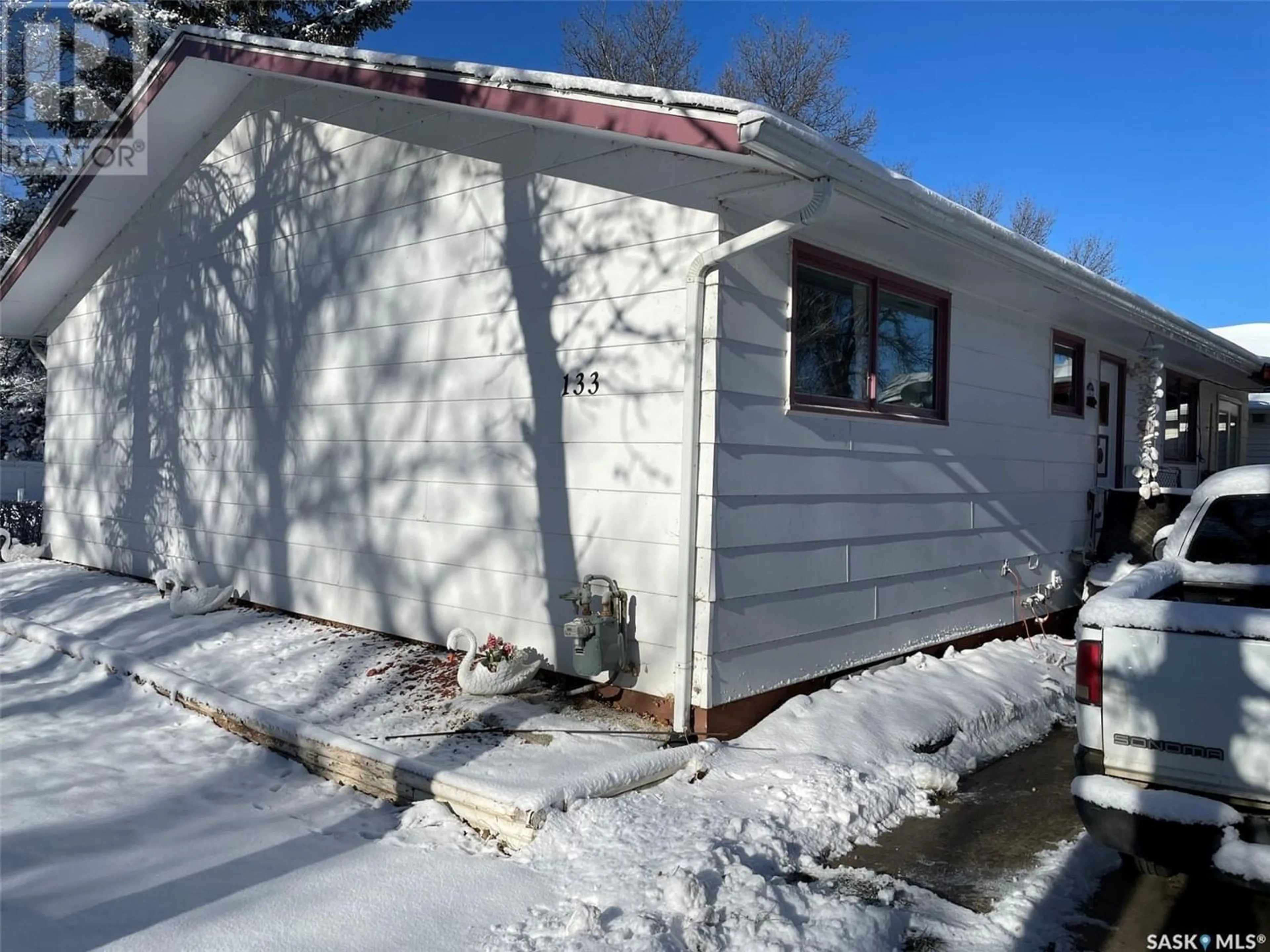 Home with unknown exterior material for 133 2nd STREET W, Lafleche Saskatchewan S0H2K0
