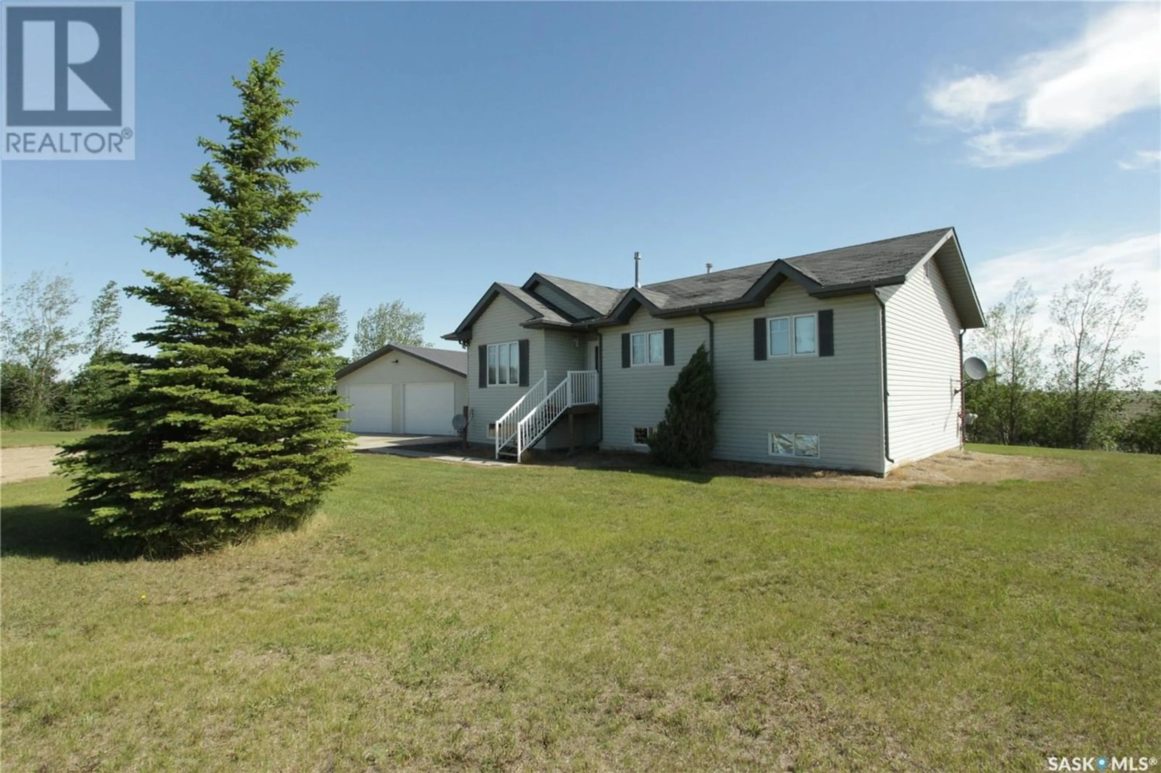 Frontside or backside of a home for Moose Jaw Commuter Acreage - Gerbrandt, Chaplin Rm No. 164 Saskatchewan S0H0V0