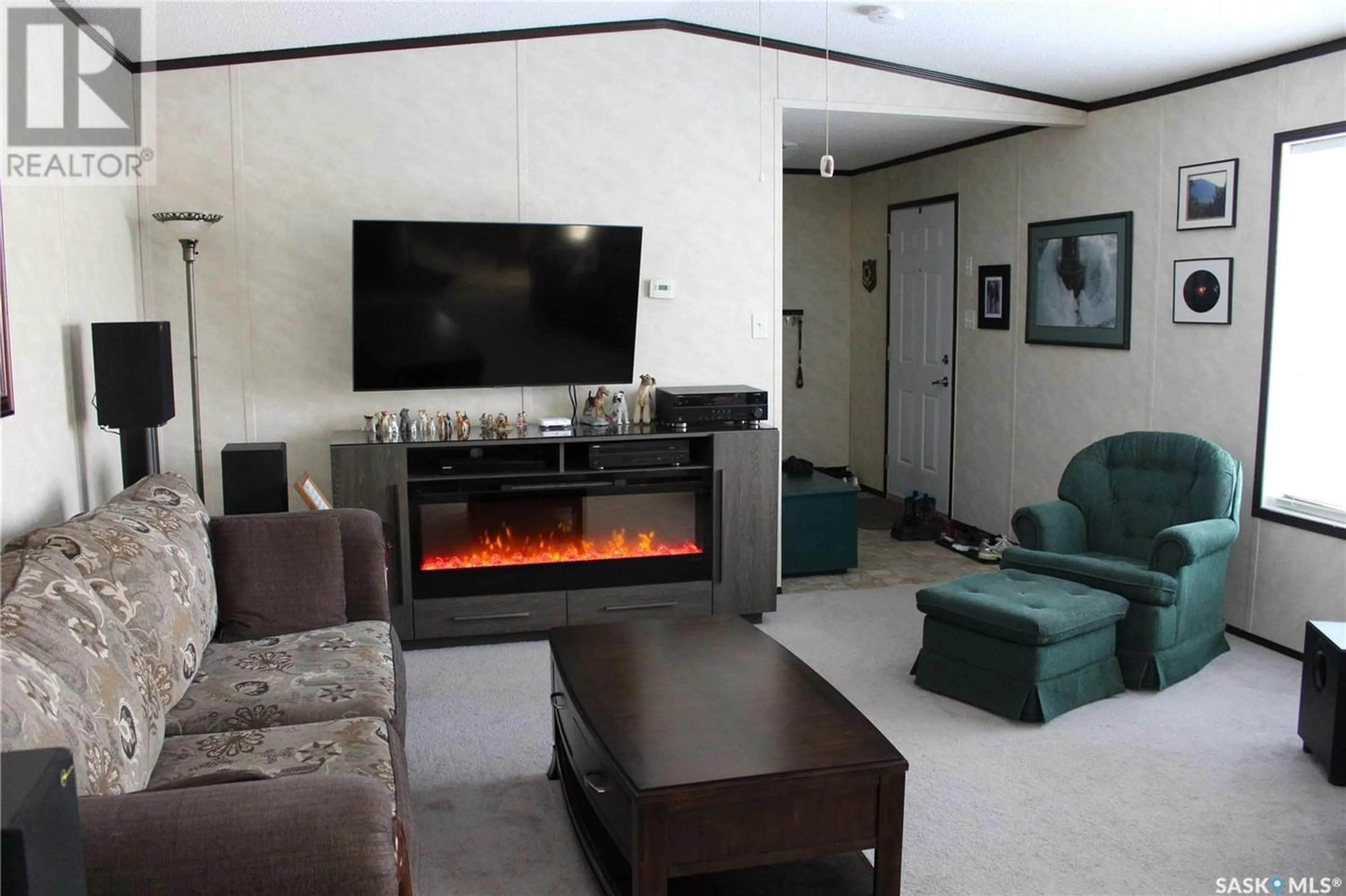 Living room for 226 13th STREET, Humboldt Saskatchewan S0K2A0