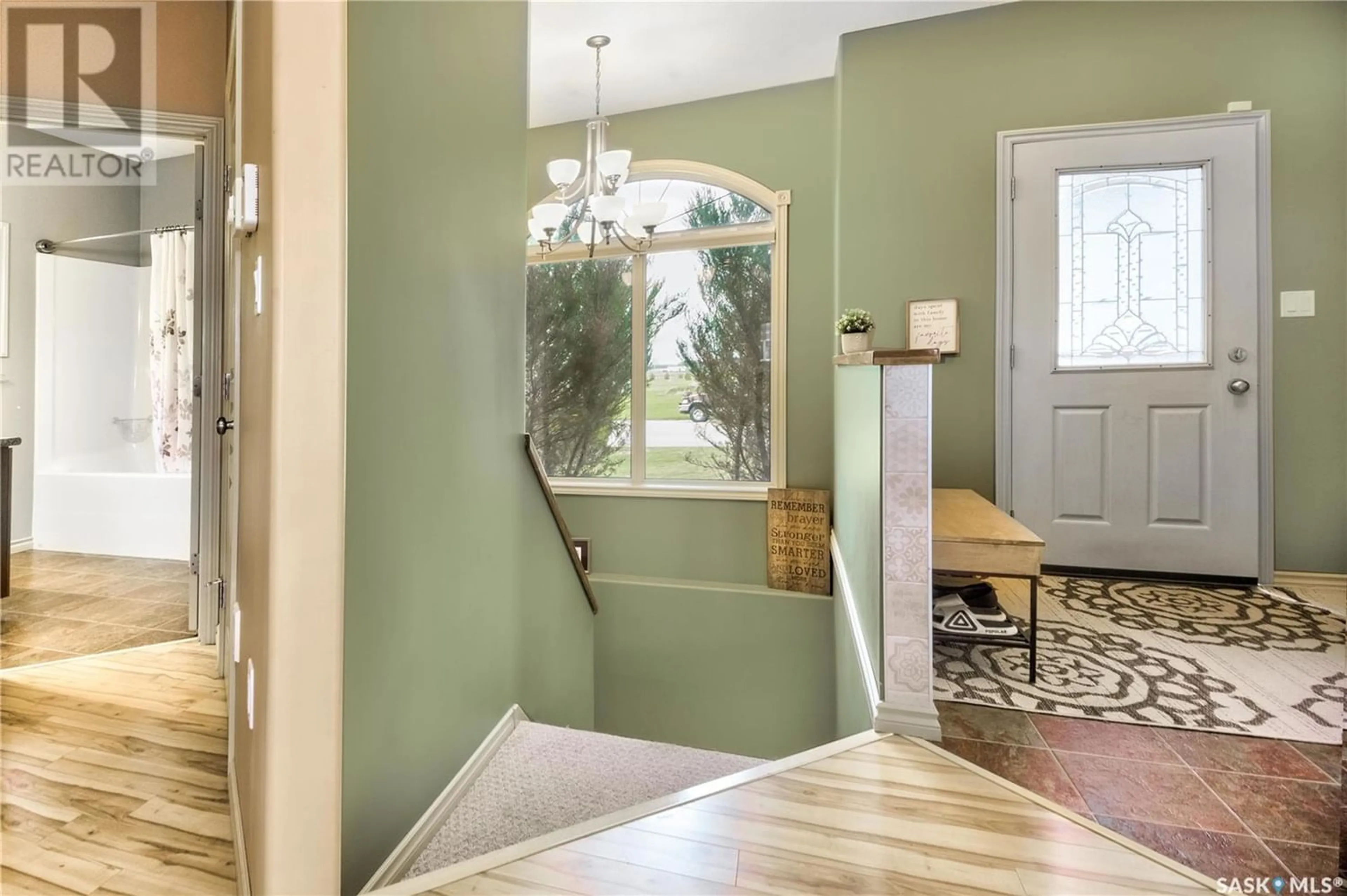 Indoor entryway for 507 Centennial DRIVE, Shellbrook Saskatchewan S0J2E0