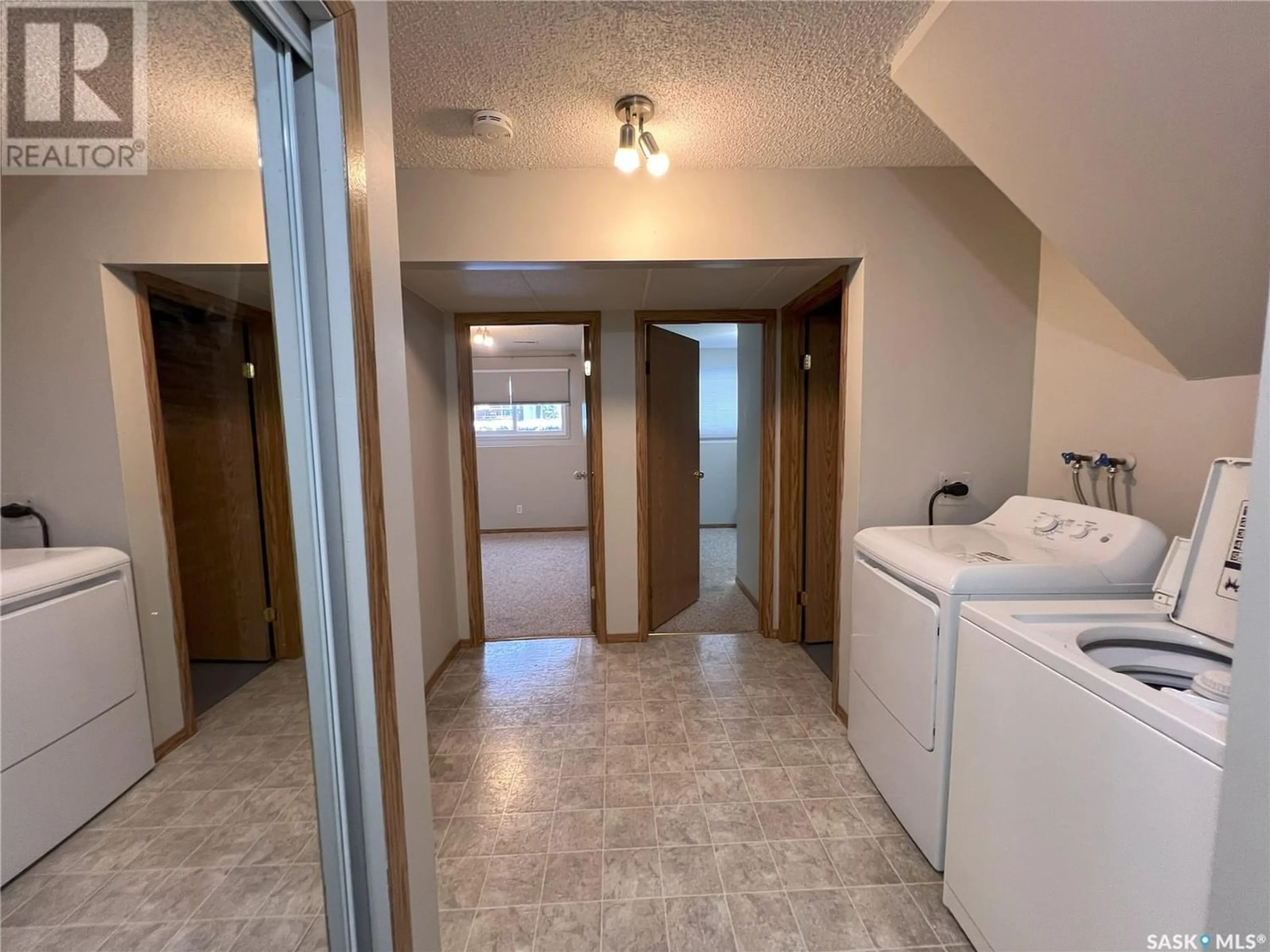 Laundry room for 9024 Panton AVENUE, North Battleford Saskatchewan S9A3J8