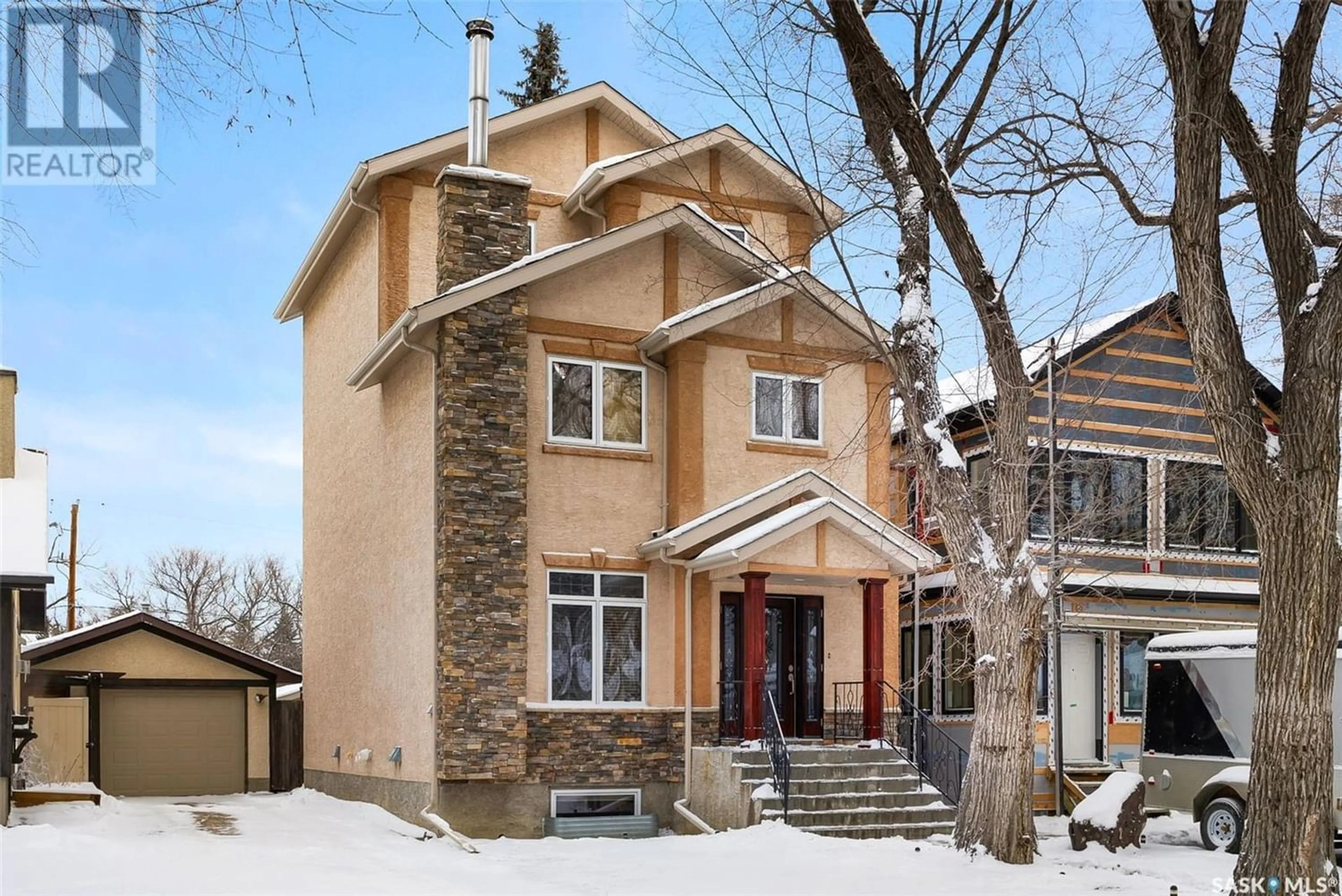 Frontside or backside of a home for 2830 Regina AVENUE, Regina Saskatchewan S4S0G5