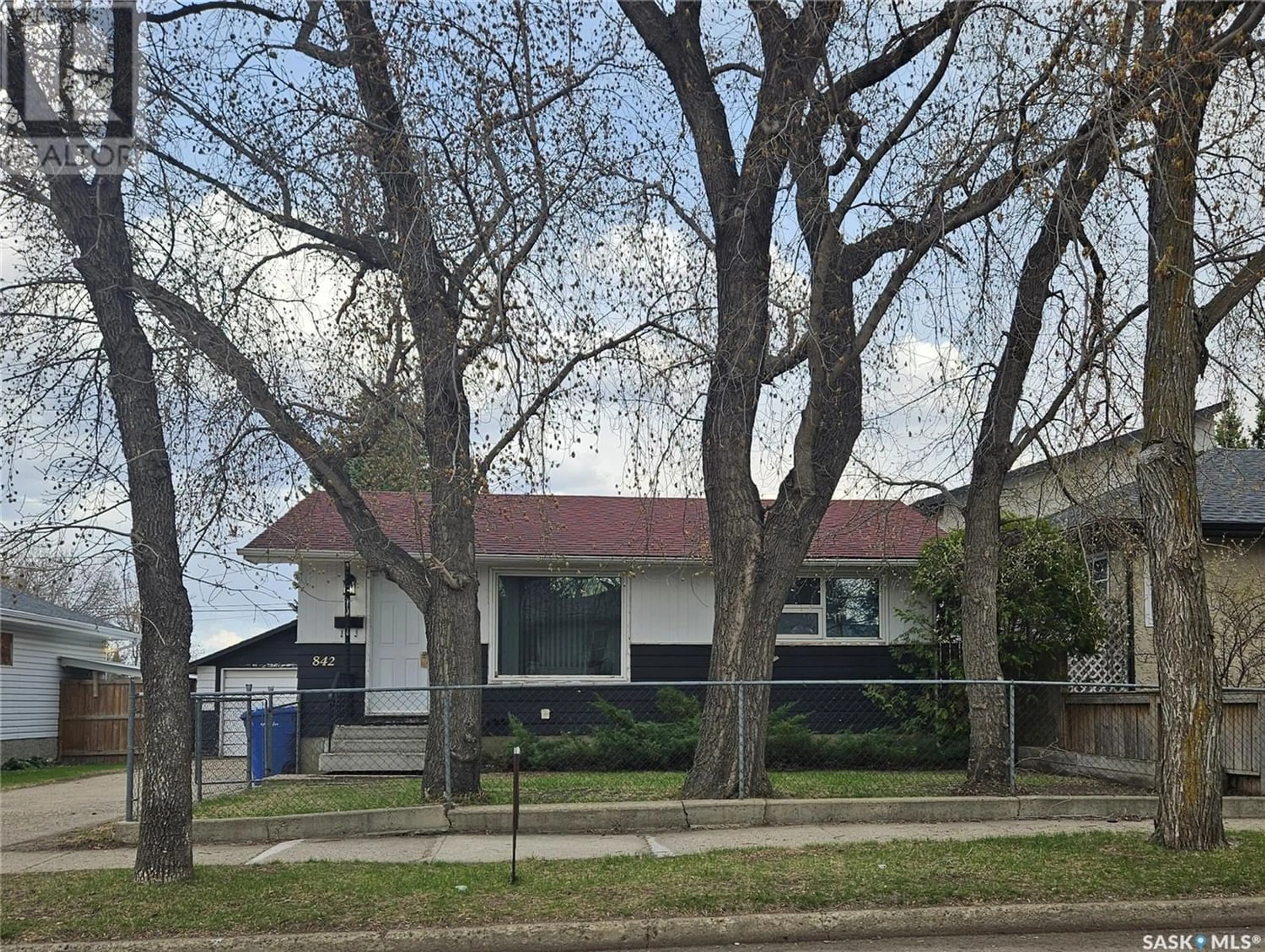 Frontside or backside of a home for 842 111th STREET, North Battleford Saskatchewan S9A2K1