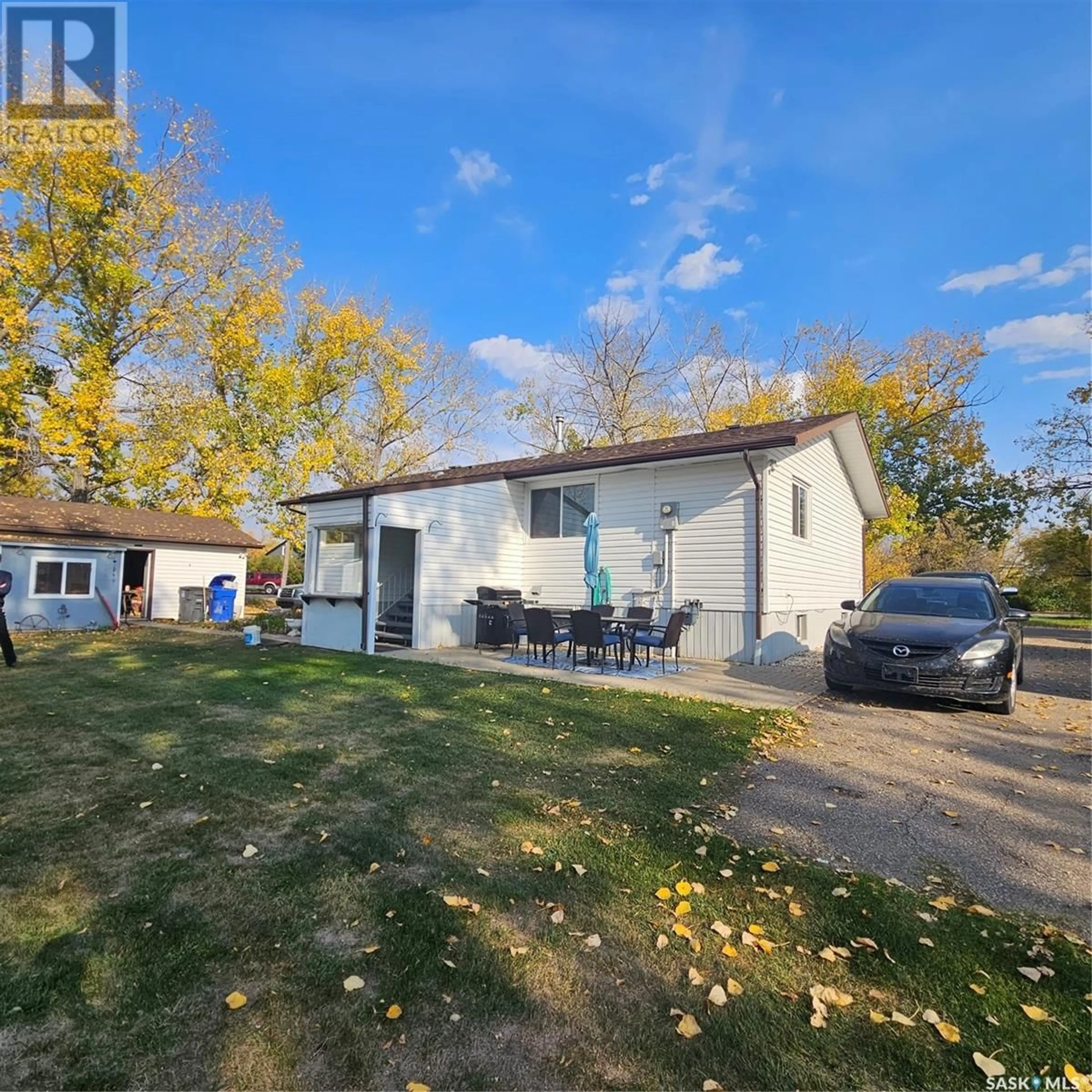 Frontside or backside of a home for 200 Forget STREET, Stoughton Saskatchewan S0G4T0