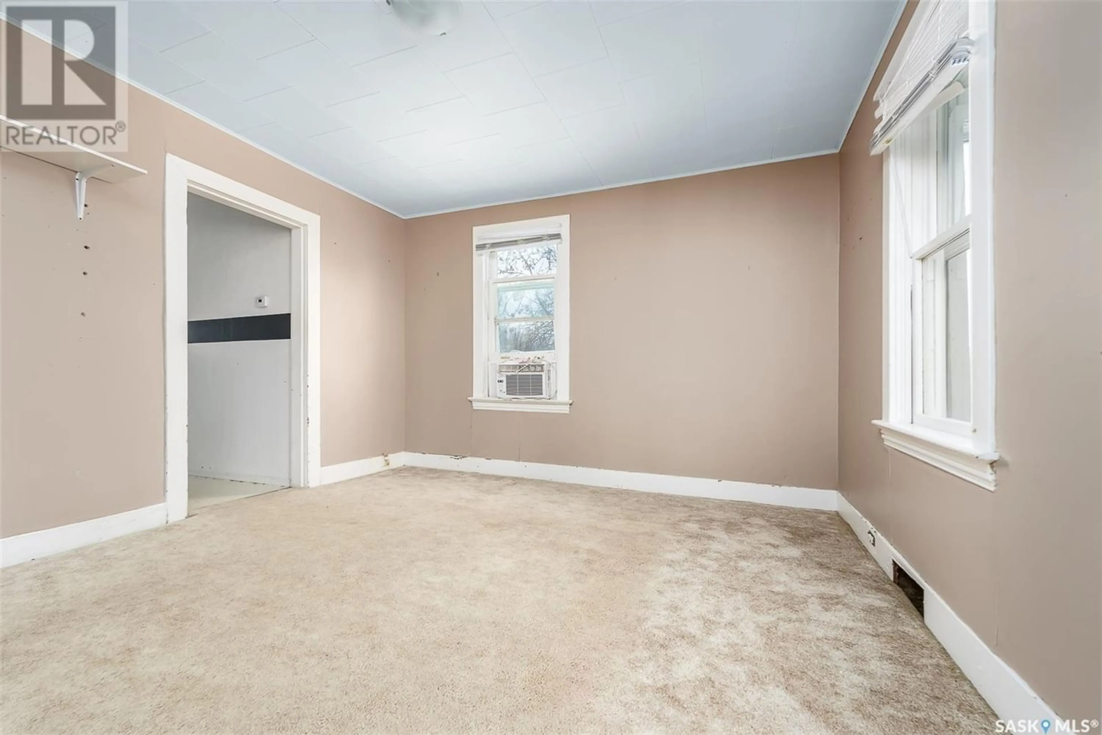 A pic of a room for 412 Vaughan STREET, Moose Jaw Saskatchewan S6H5N2