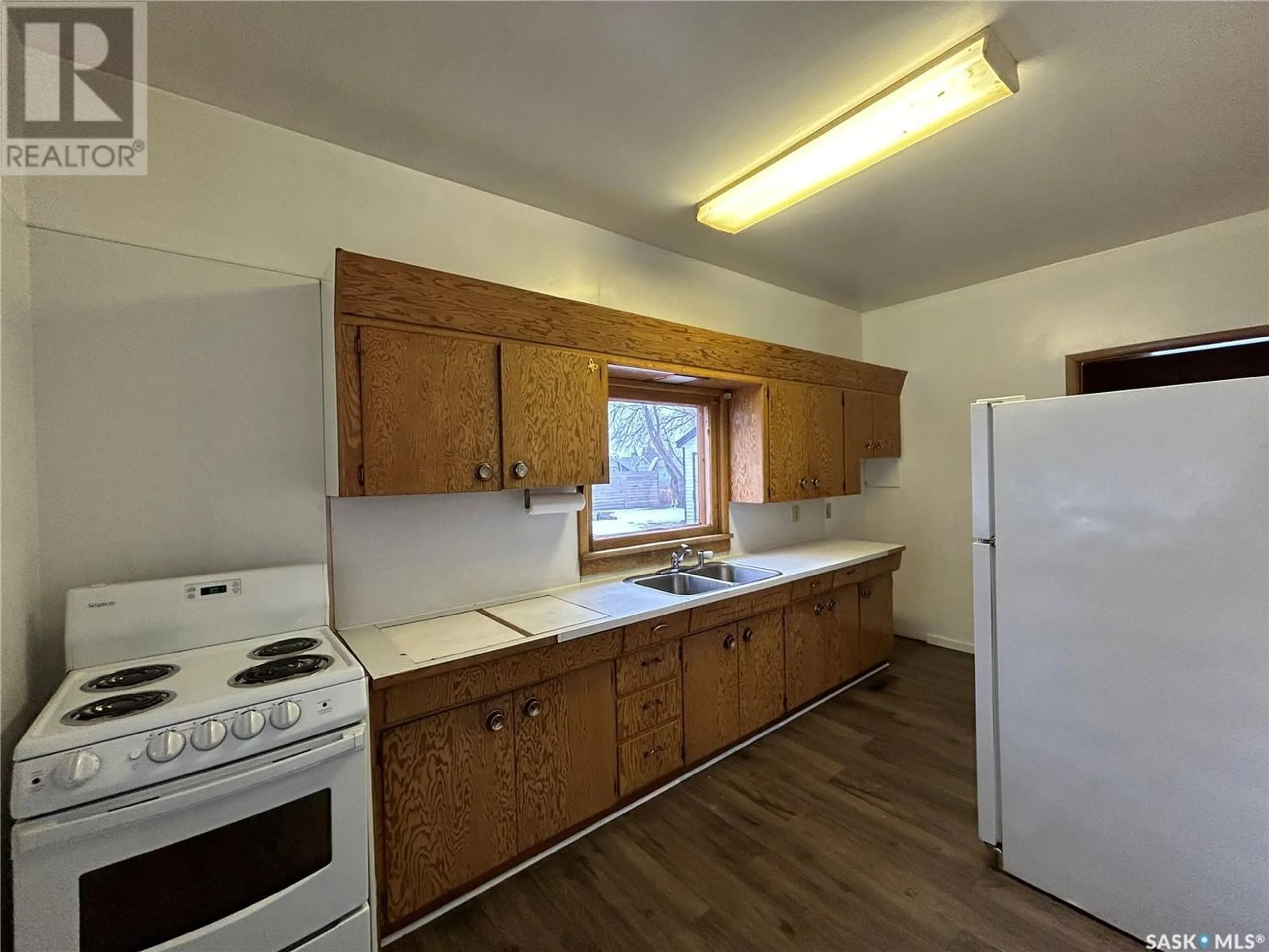 Standard kitchen for 240 Victoria AVENUE, Duck Lake Saskatchewan S0K1J0