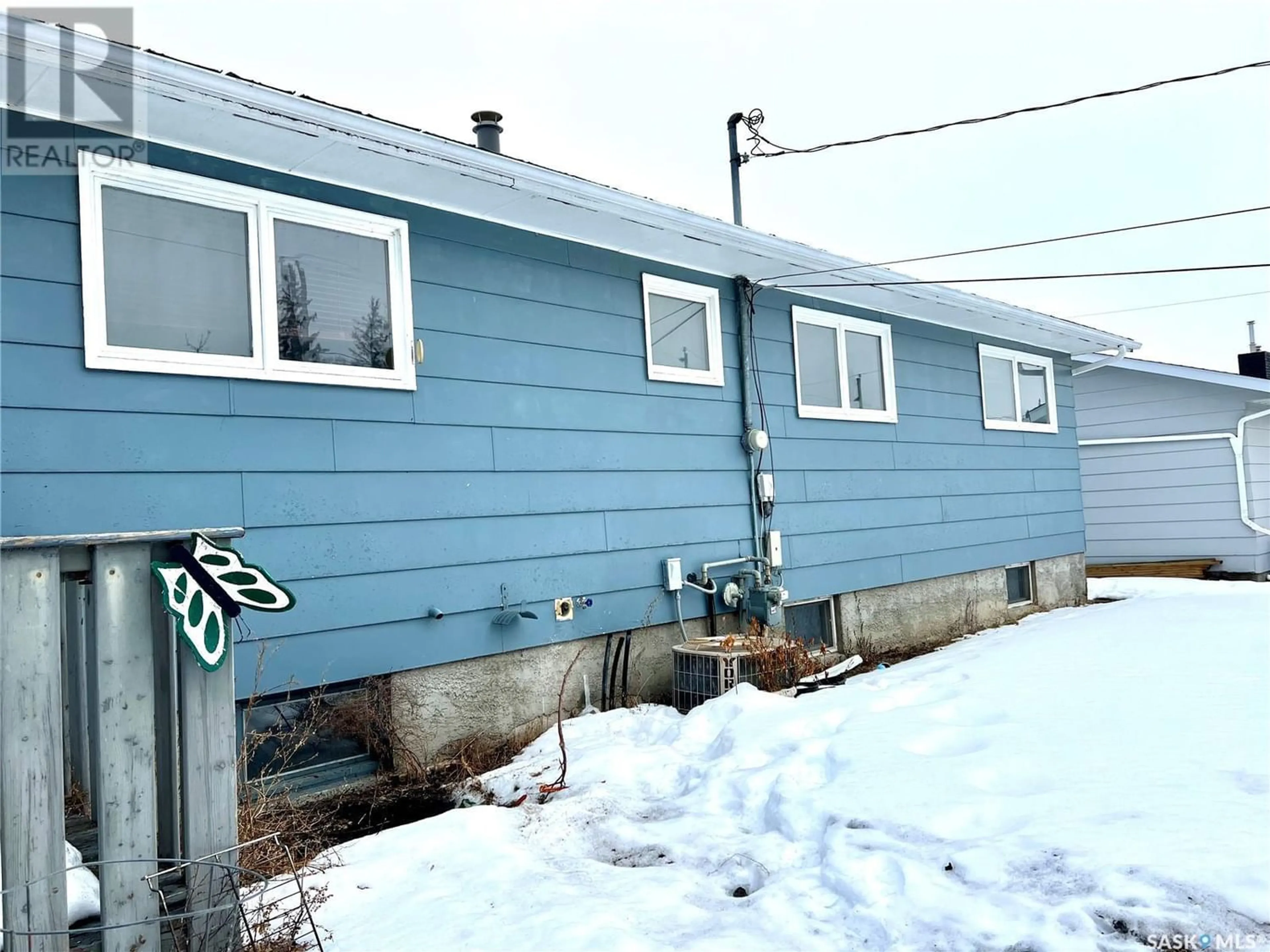 Frontside or backside of a home for 12 Davies STREET, Springside Saskatchewan S0A3V0
