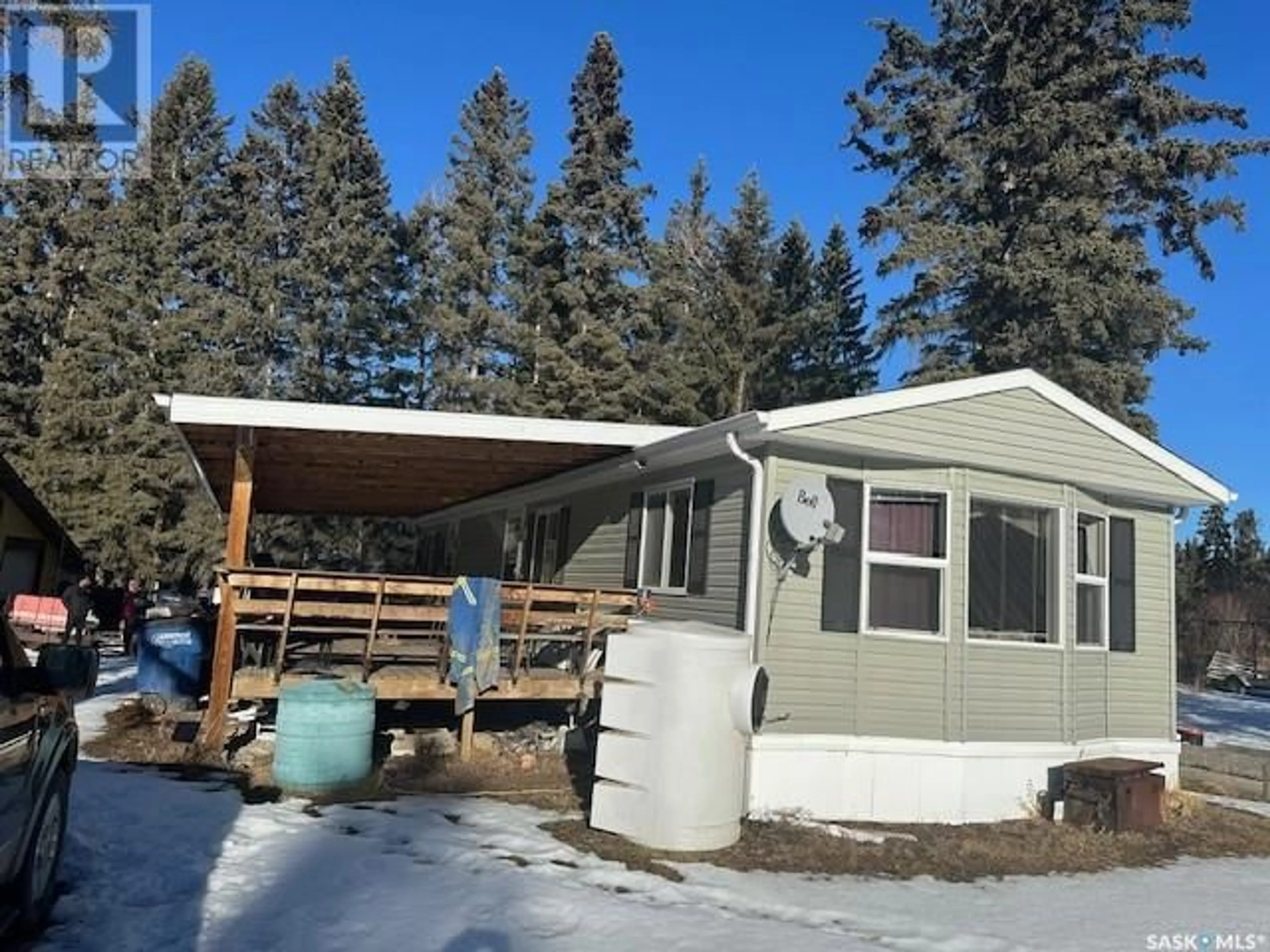 Home with vinyl exterior material for 103 5th AVENUE, Chitek Lake Saskatchewan S0J0L0