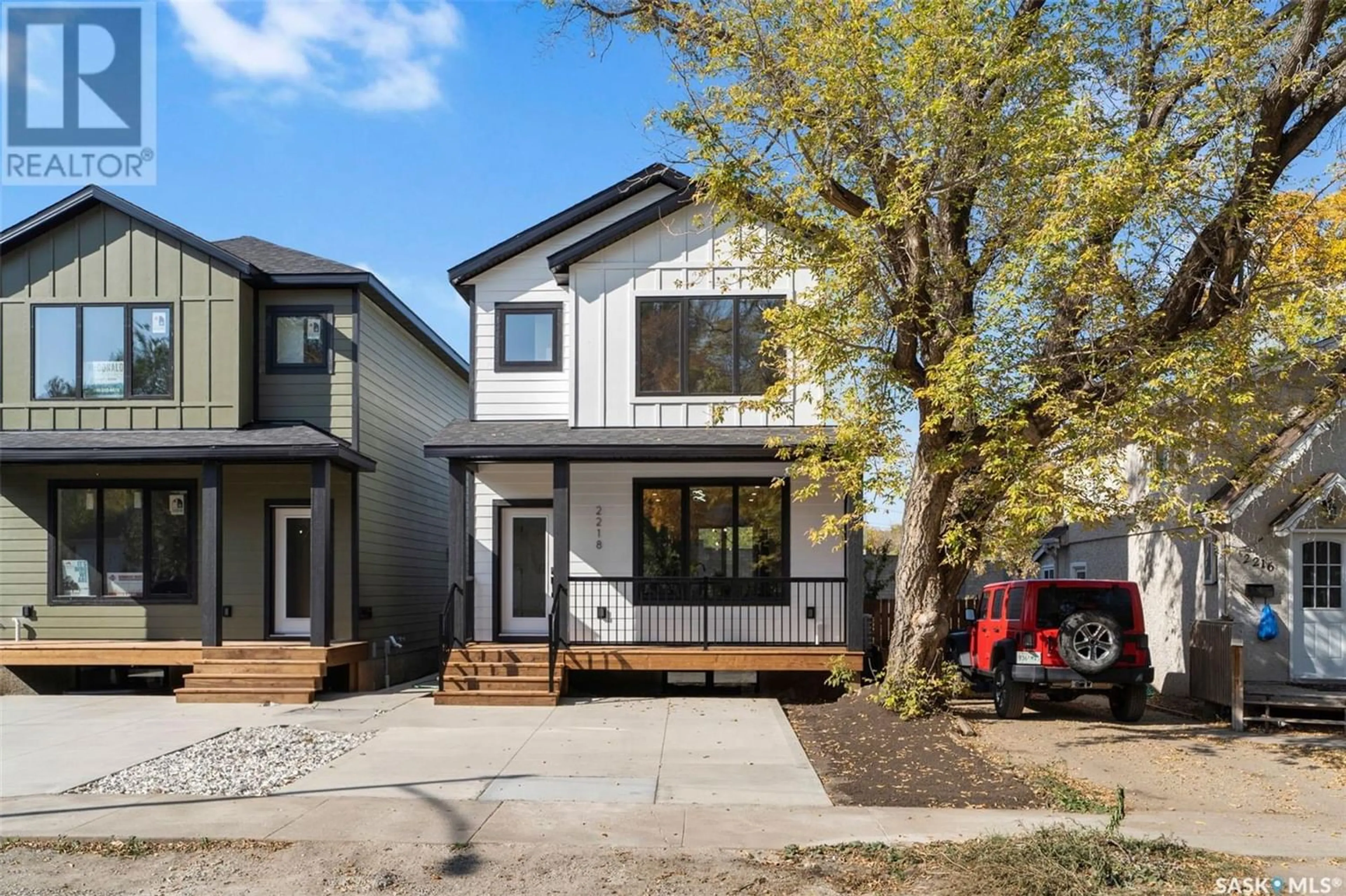 Frontside or backside of a home for 2218 Coy AVENUE, Saskatoon Saskatchewan S7M0J5