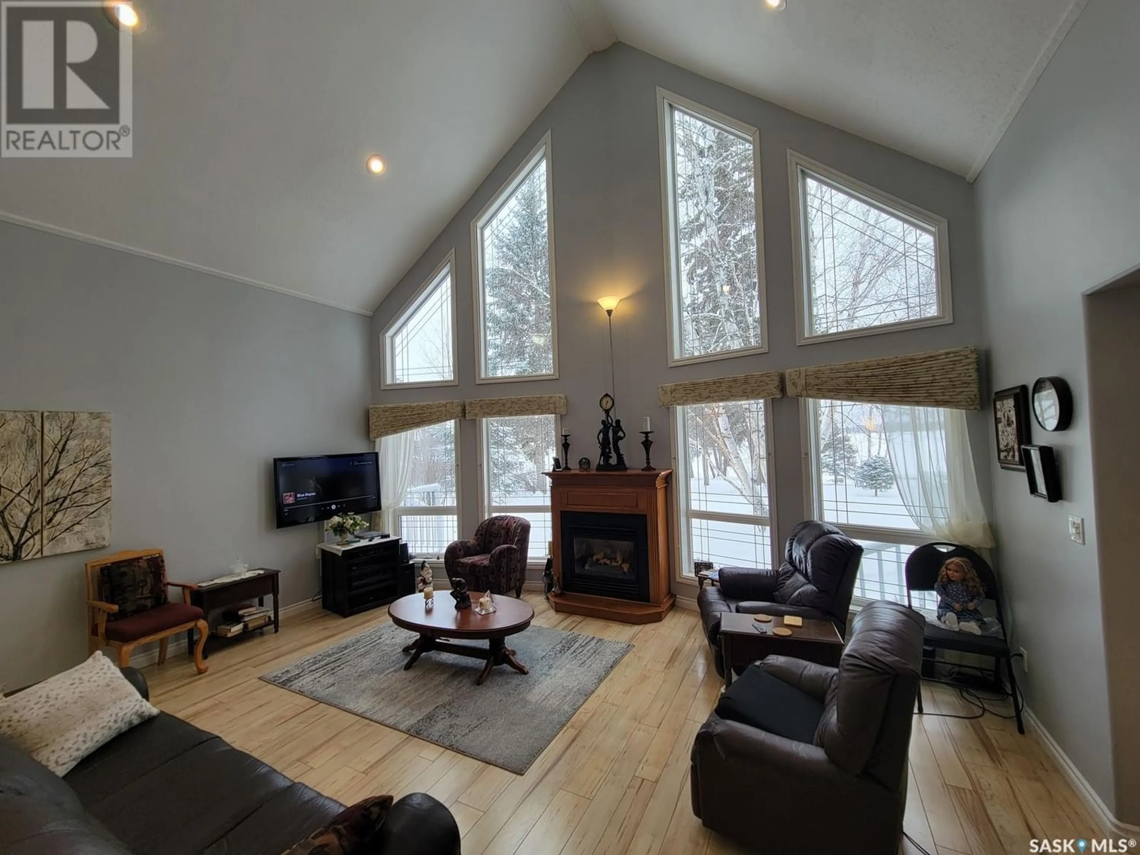 Living room for 18 Birch CRESCENT, Kimball Lake Saskatchewan S0M0T0