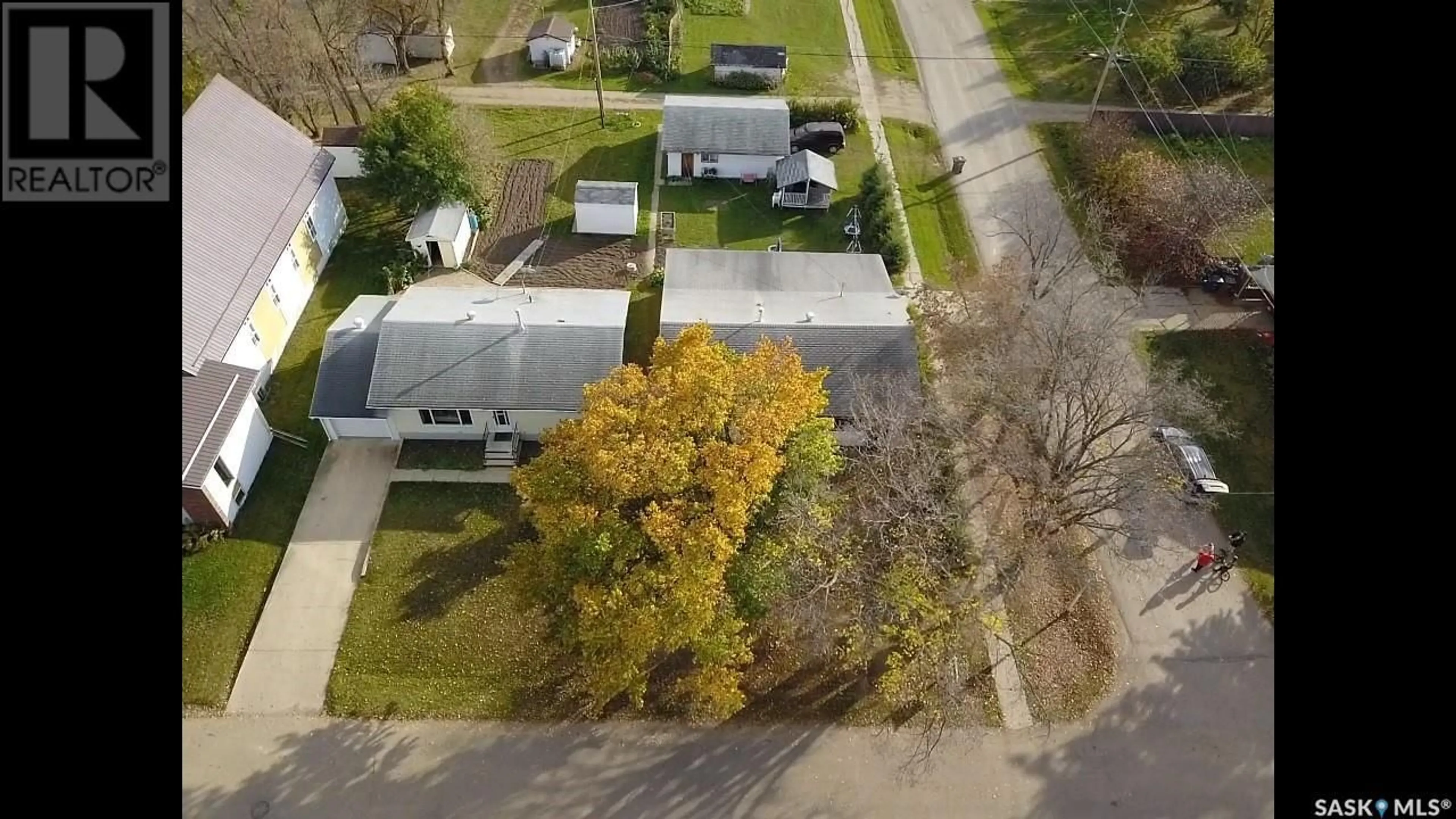 Frontside or backside of a home for 205 Oak STREET, Porcupine Plain Saskatchewan S0E1H0