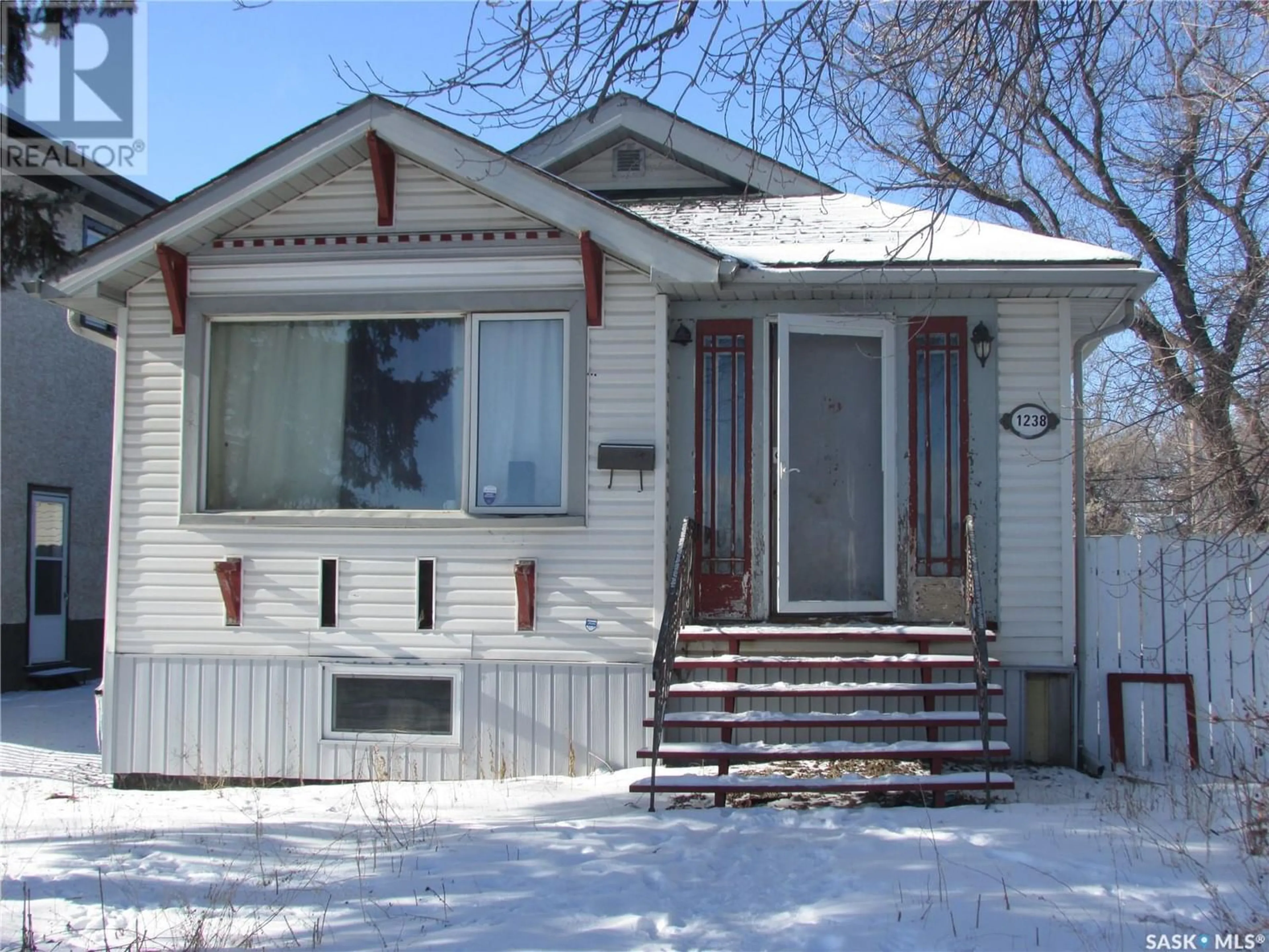 Frontside or backside of a home for 1238 Elphinstone STREET, Regina Saskatchewan S4T3M3